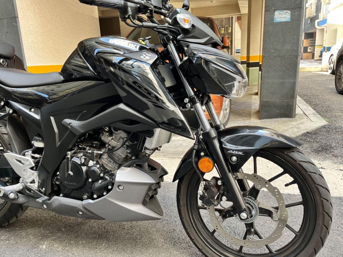 스즈키 GSX S 125 10