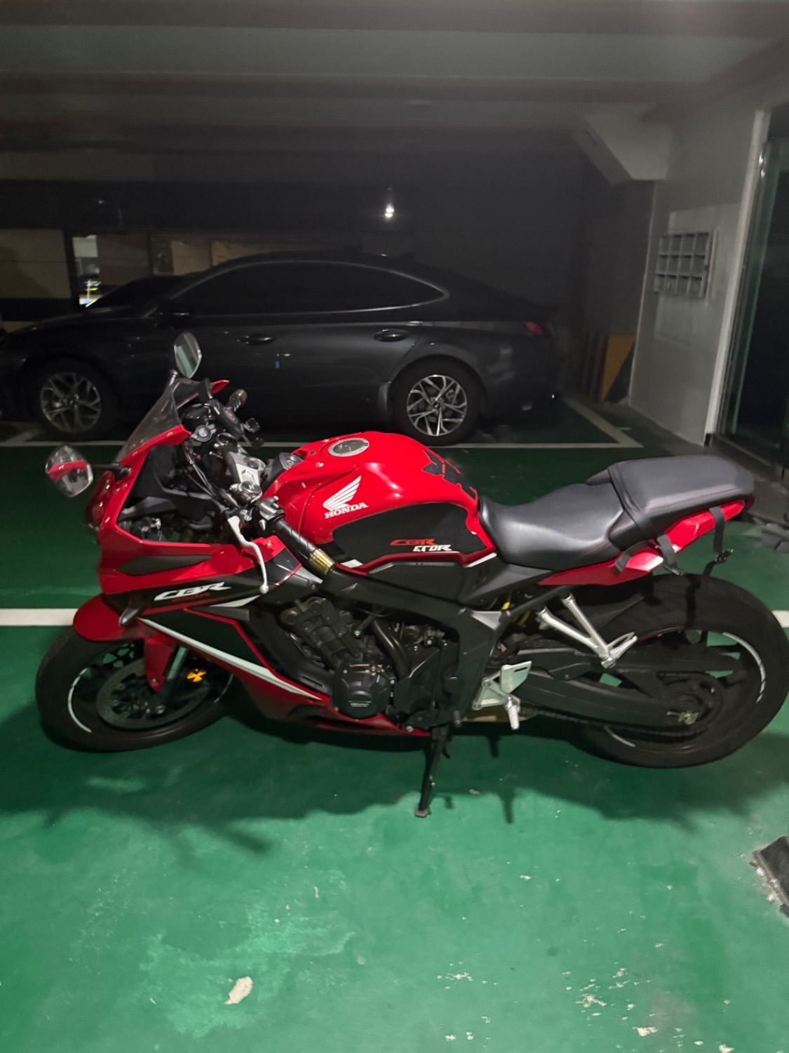 혼다 CBR 650 R MT more