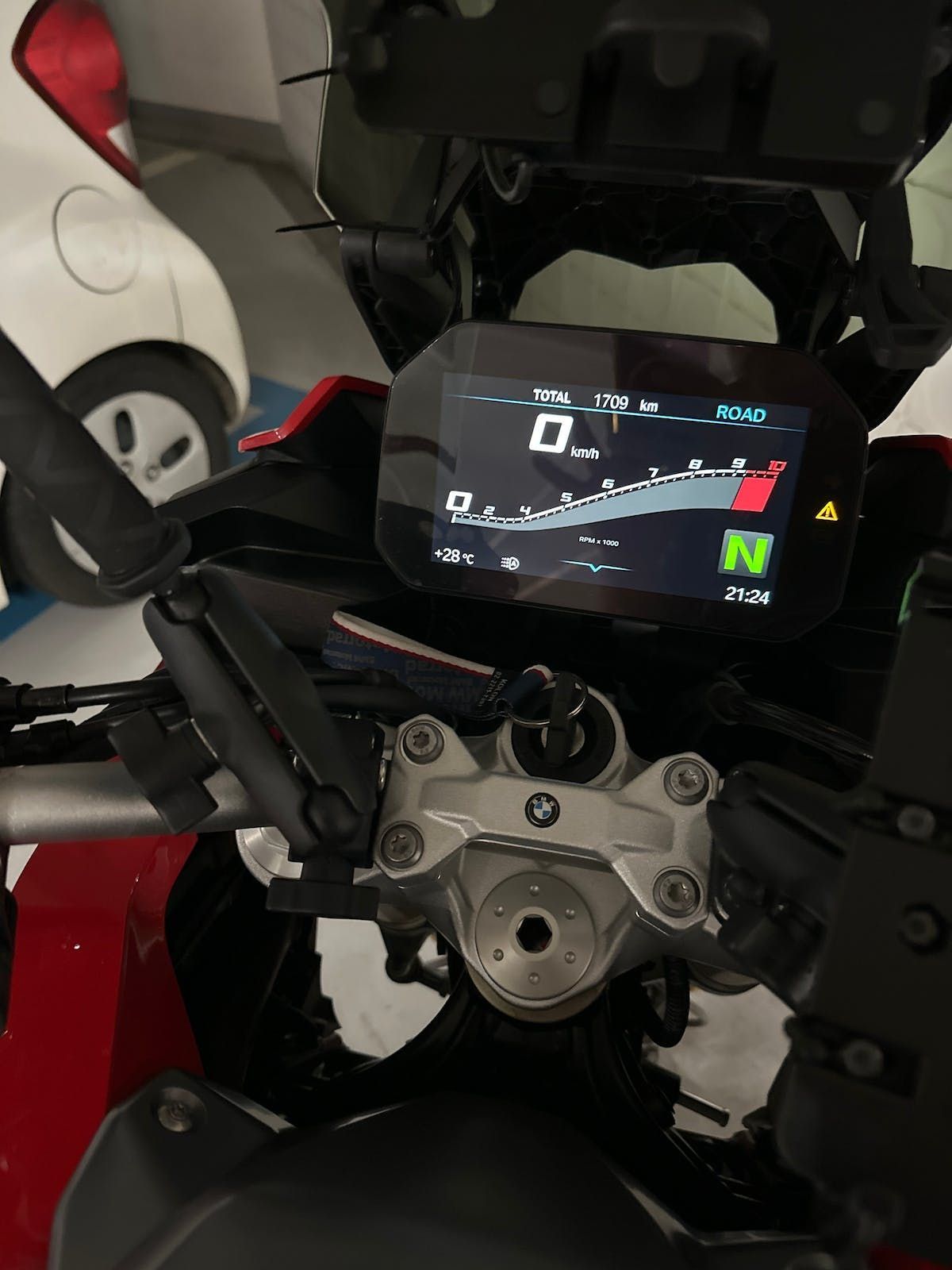 BMW F 900 XR 5