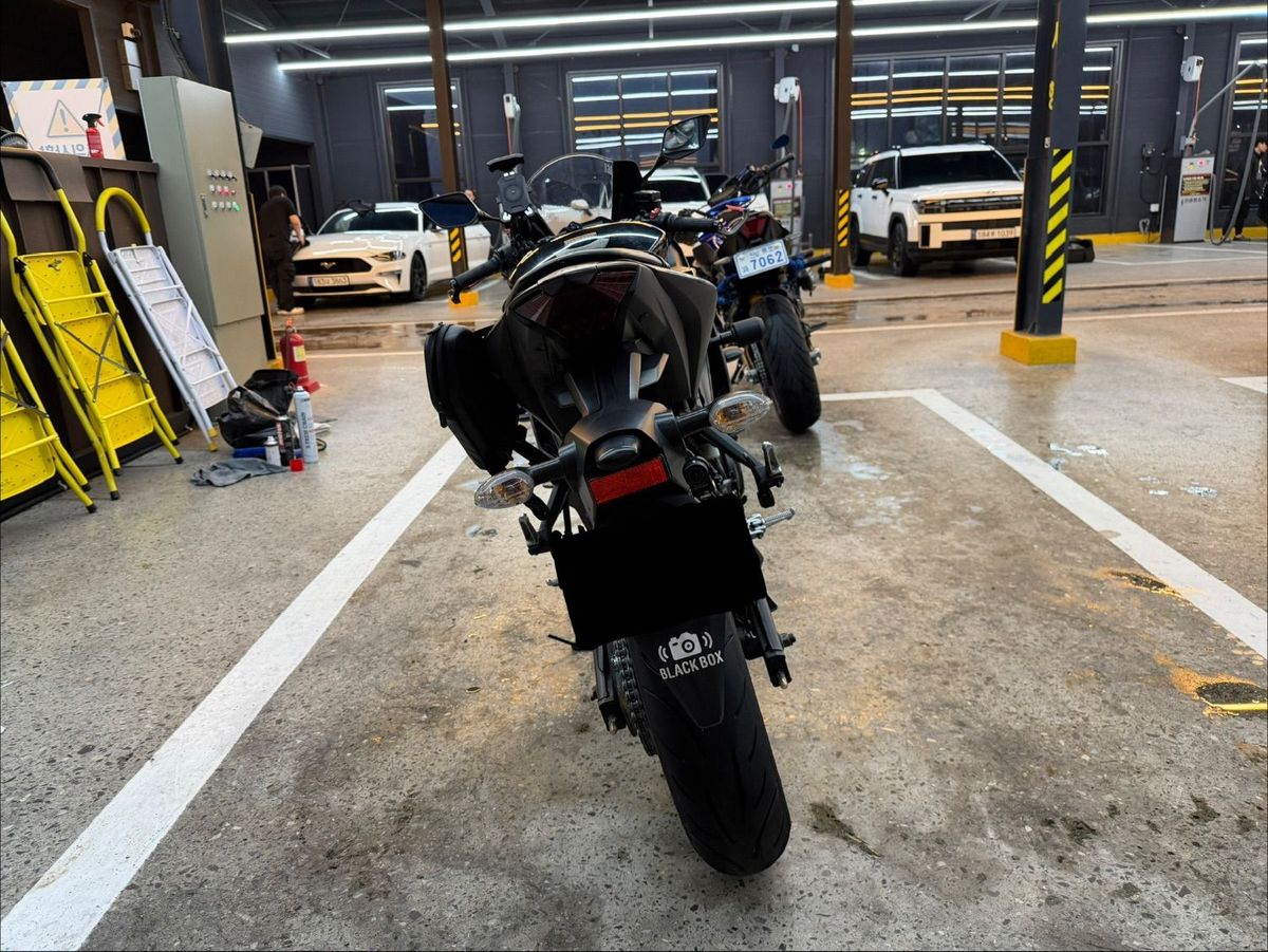 야마하 YZF R3 4