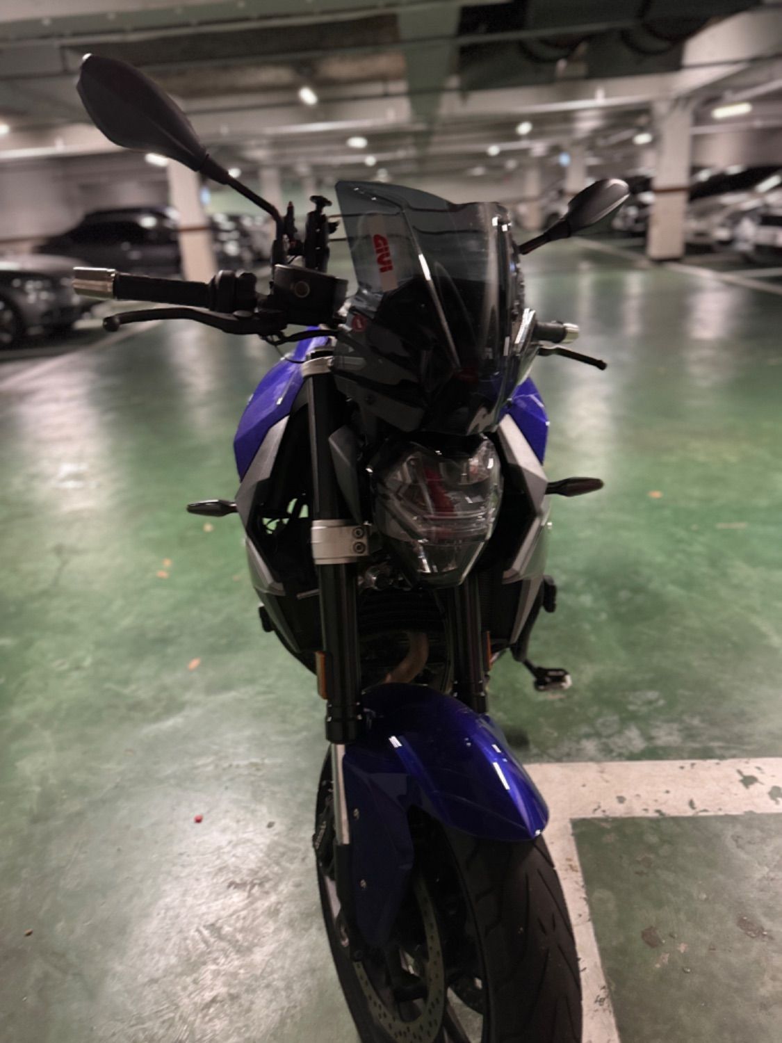 BMW F 900 R more