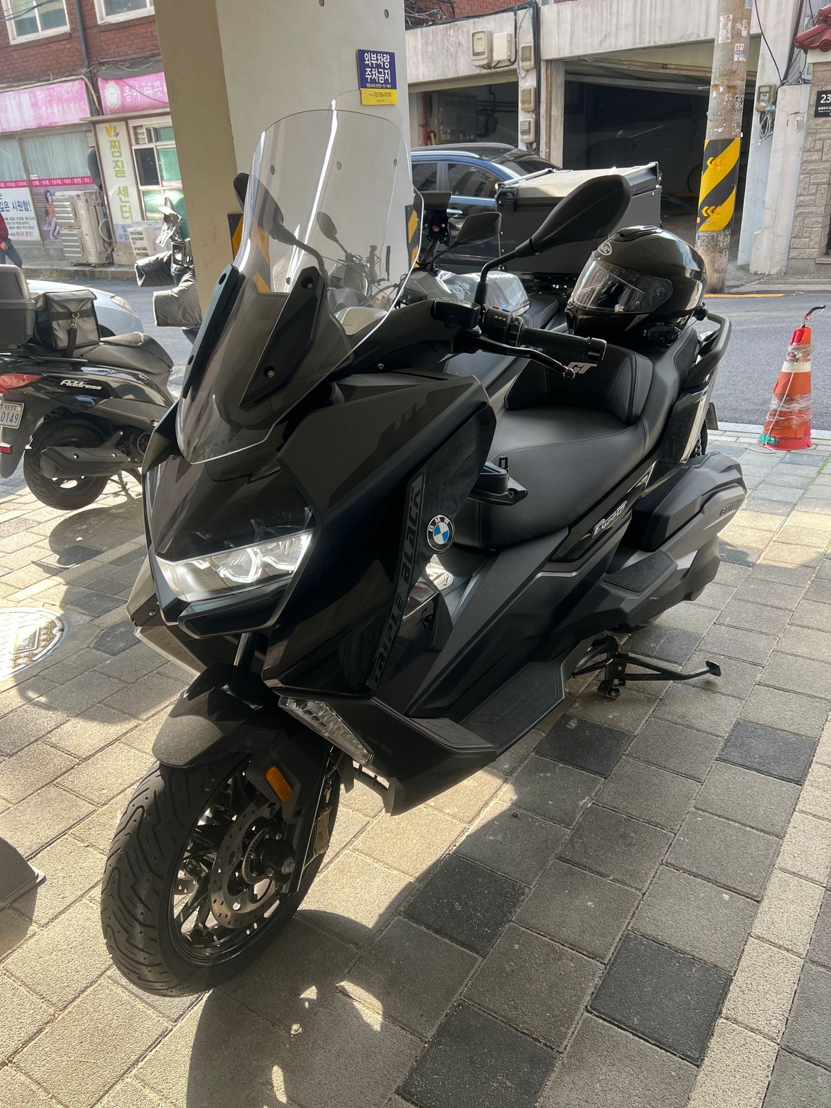 BMW C 400 GT thumb 2