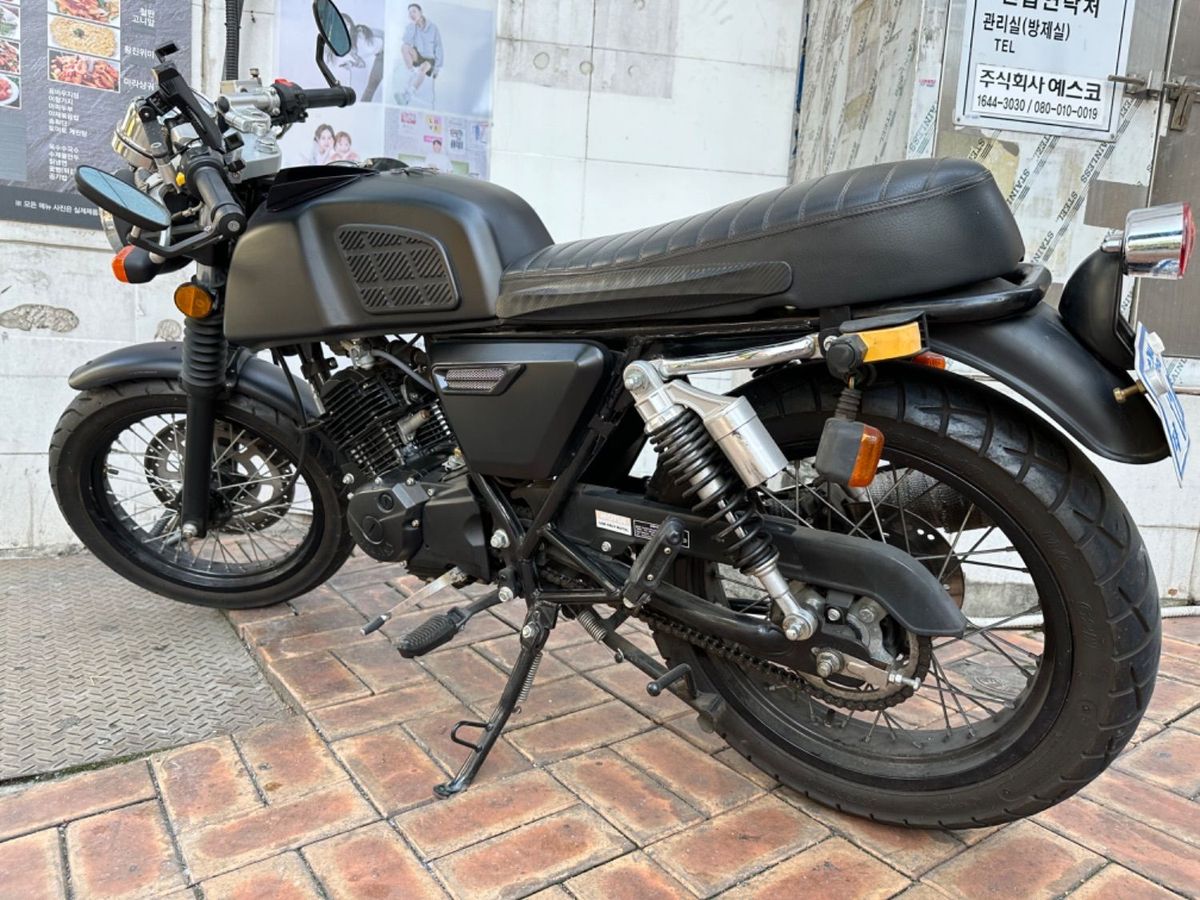 이탈젯 그리폰 125 4