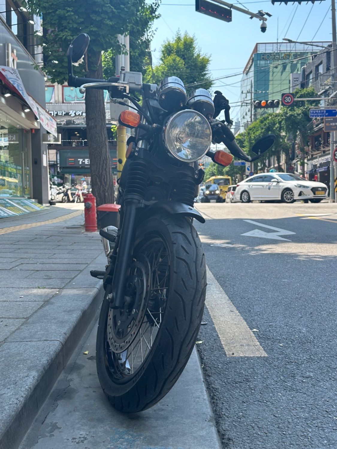 이탈젯 그리폰 125 main