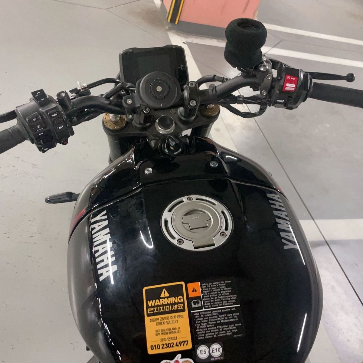 야마하 XSR 900 5