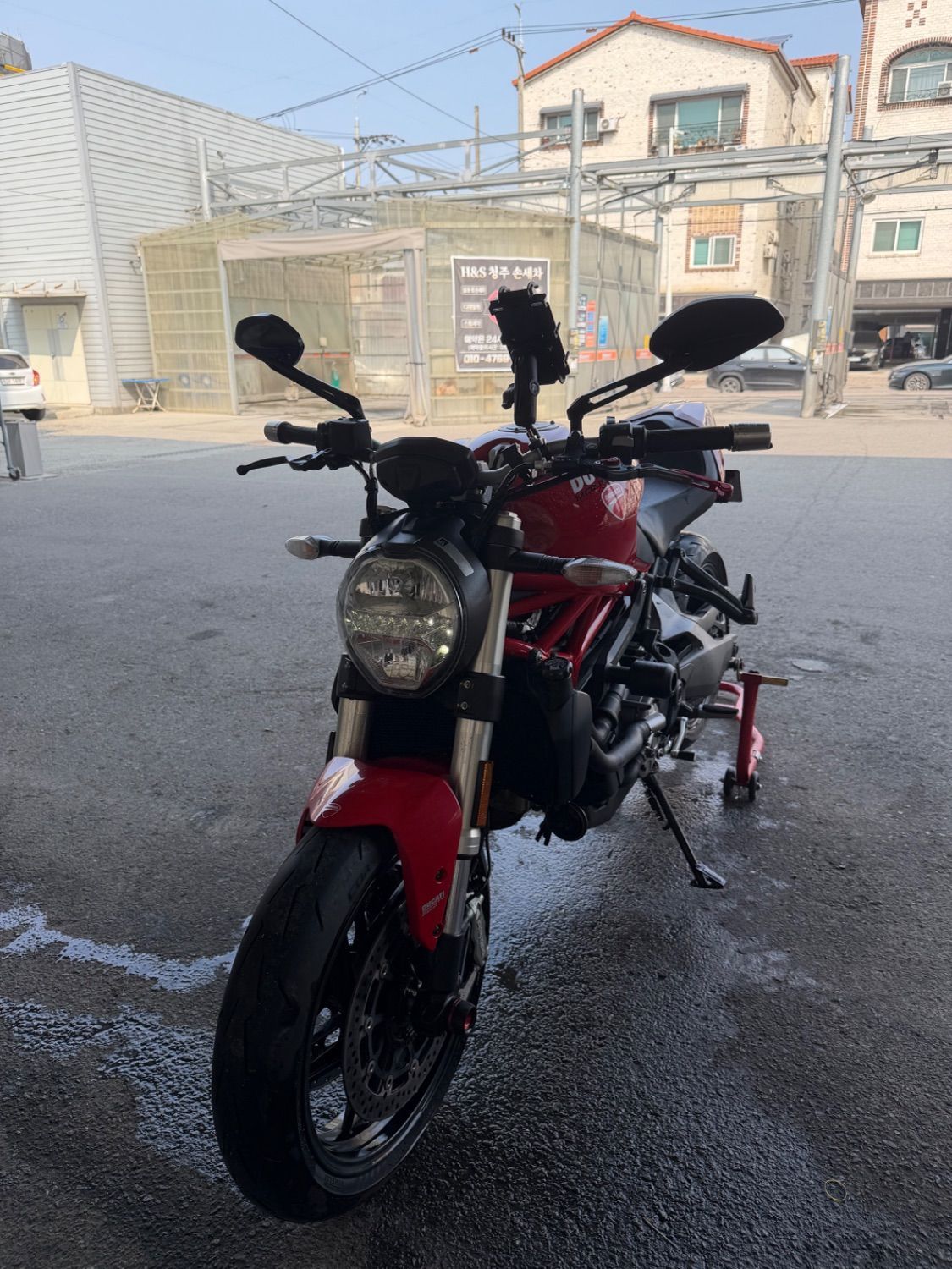두카티 몬스터 821 4