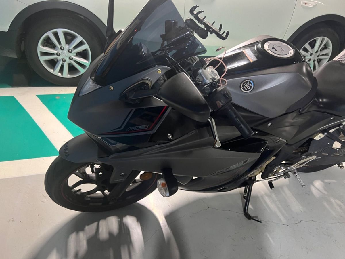 야마하 YZF R3 main