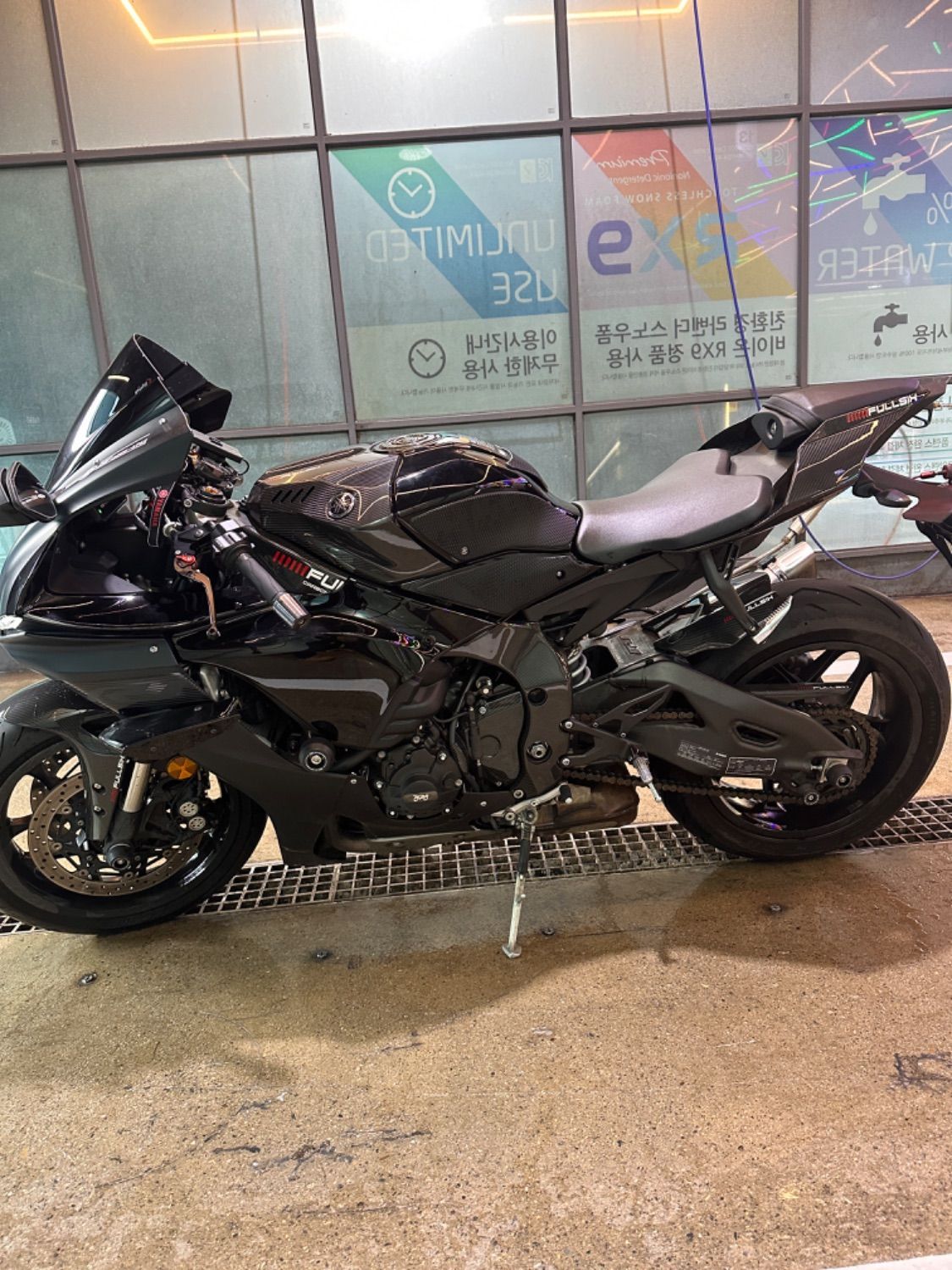 야마하 YZF R1 main