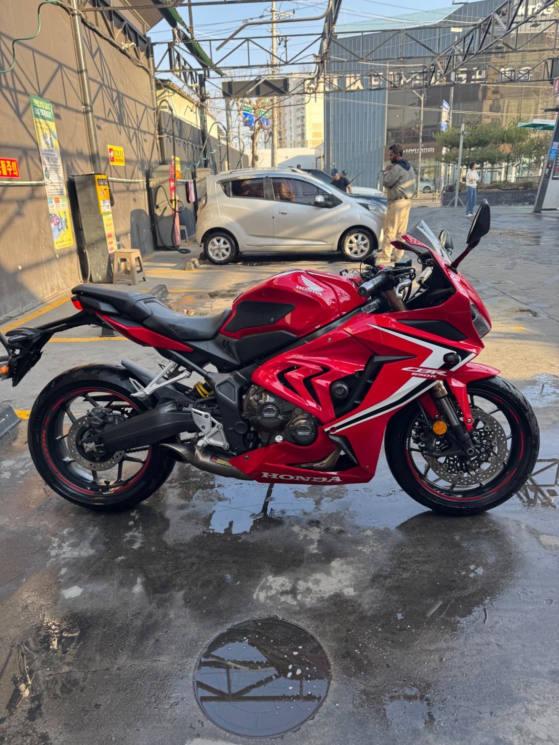 혼다 CBR 650 R MT main