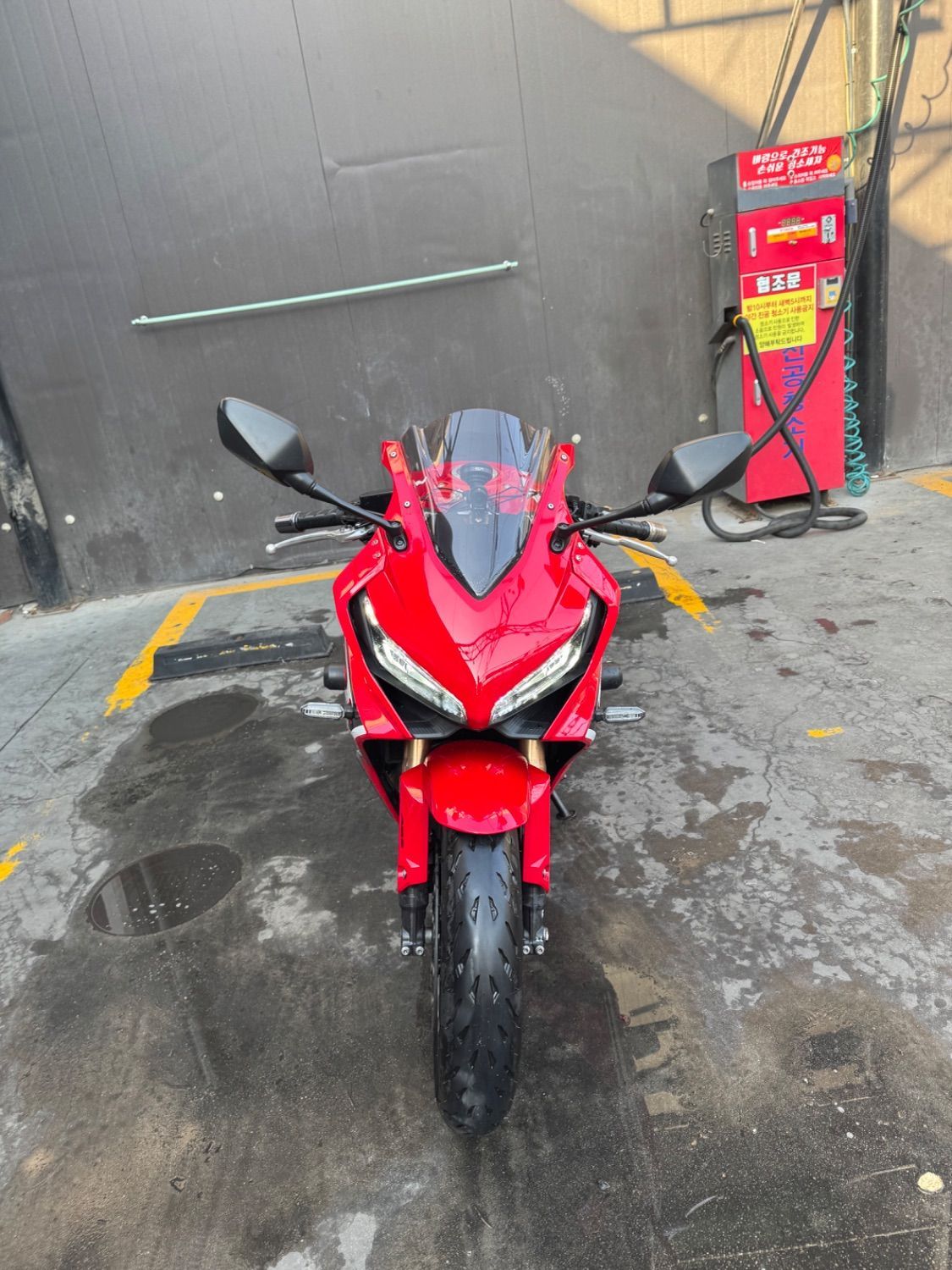 혼다 CBR 650 R MT 4