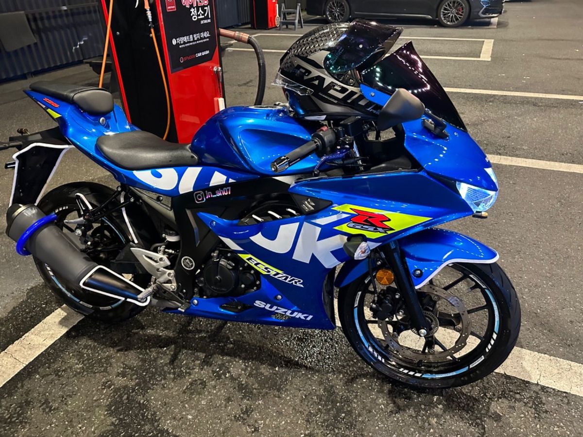 스즈키 GSX R 125 ABS 7