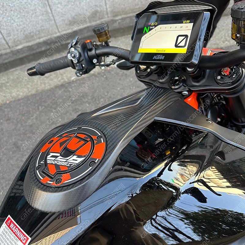 KTM 1290 슈퍼듀크 R 5