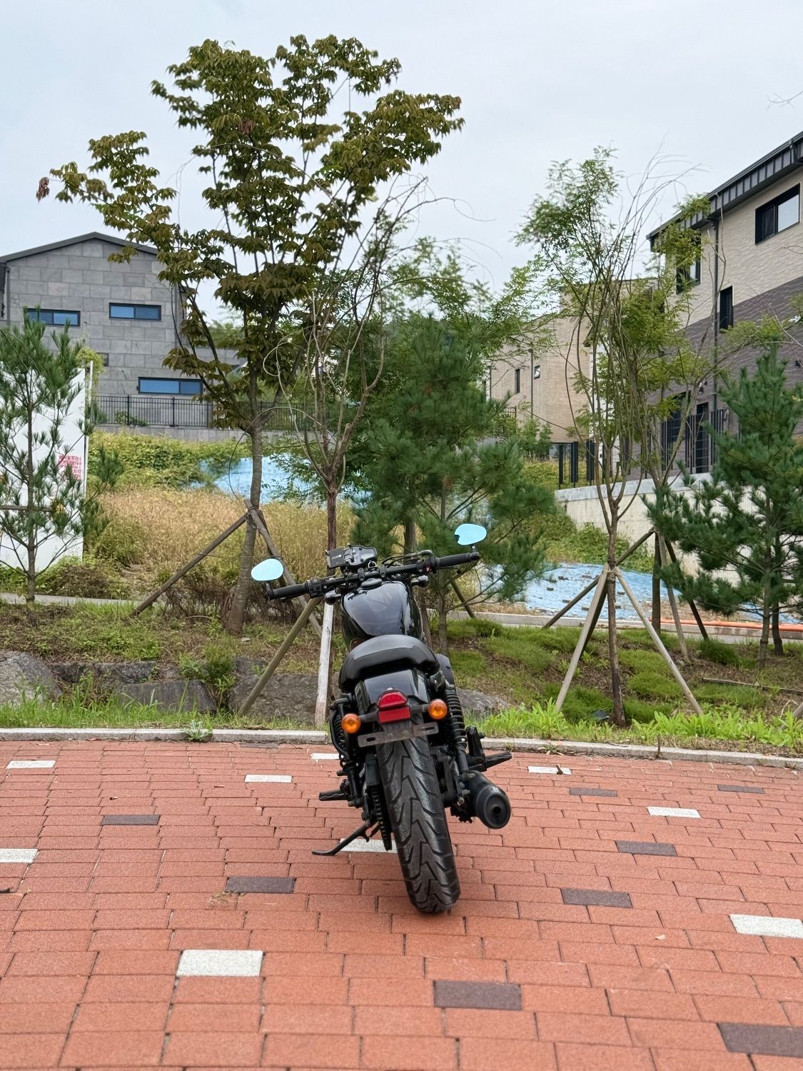 KR모터스 아퀼라 125 9