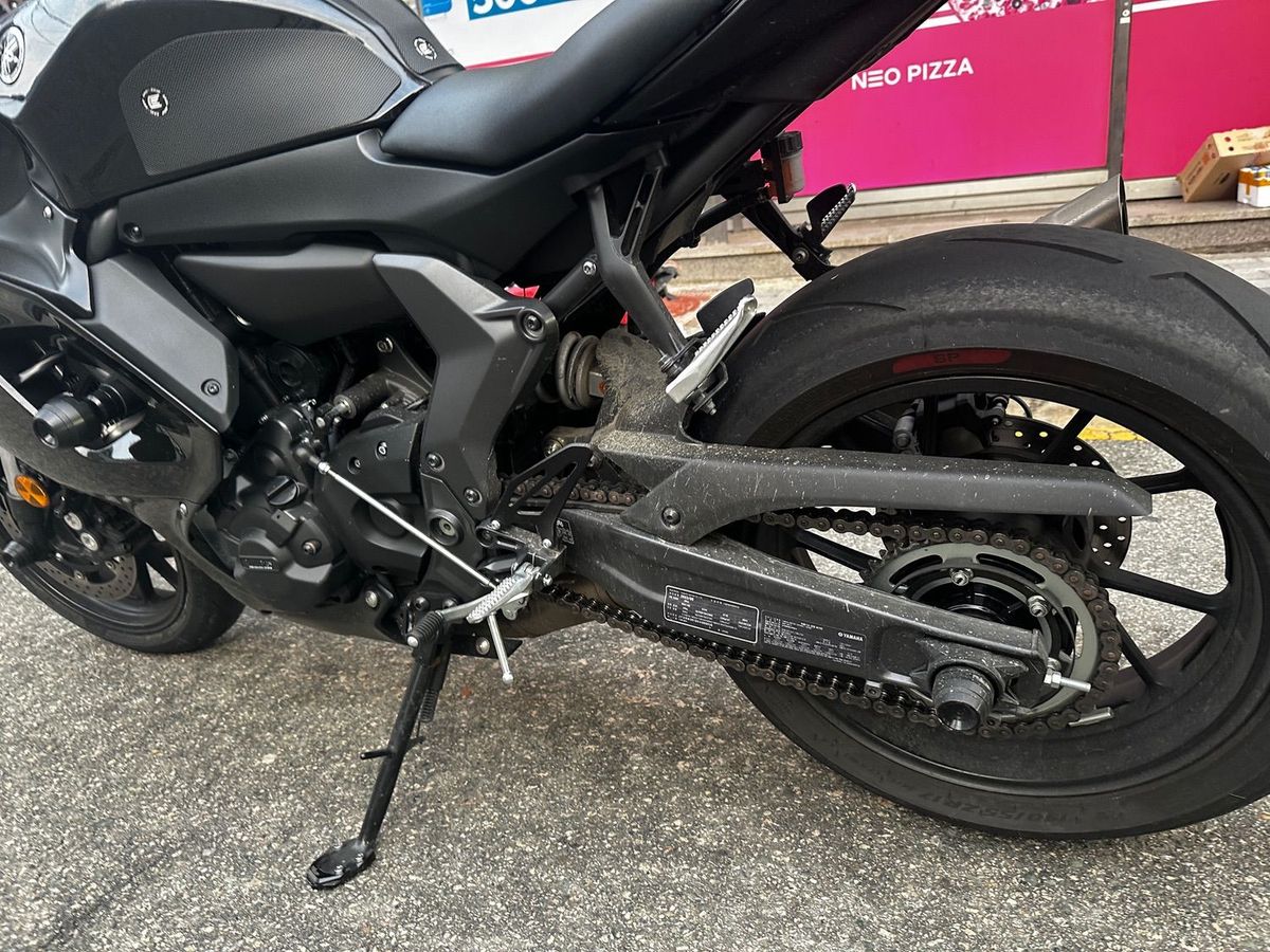 야마하 YZF R7 9