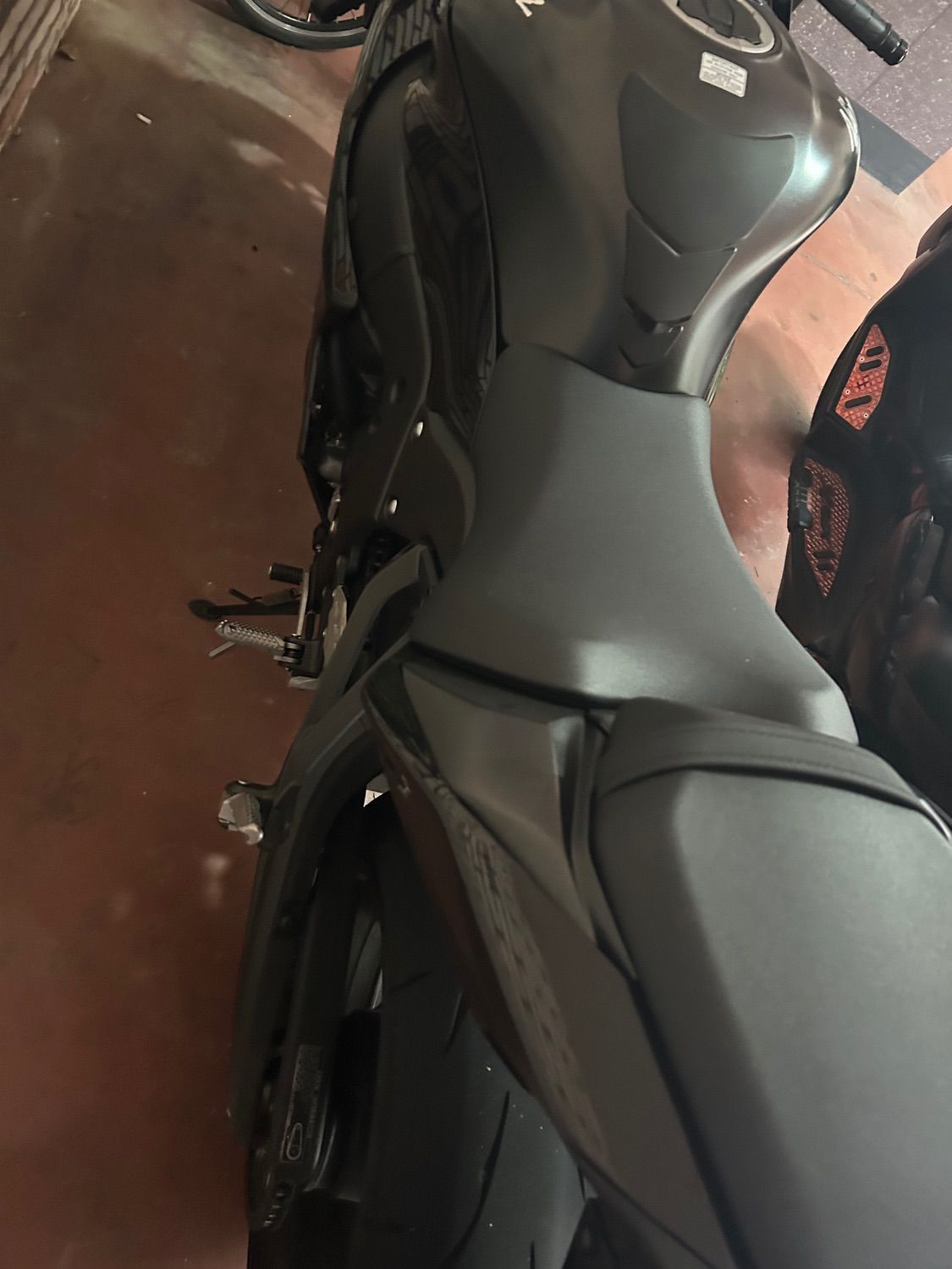 가와사키 닌자 ZX 10 R thumb 2
