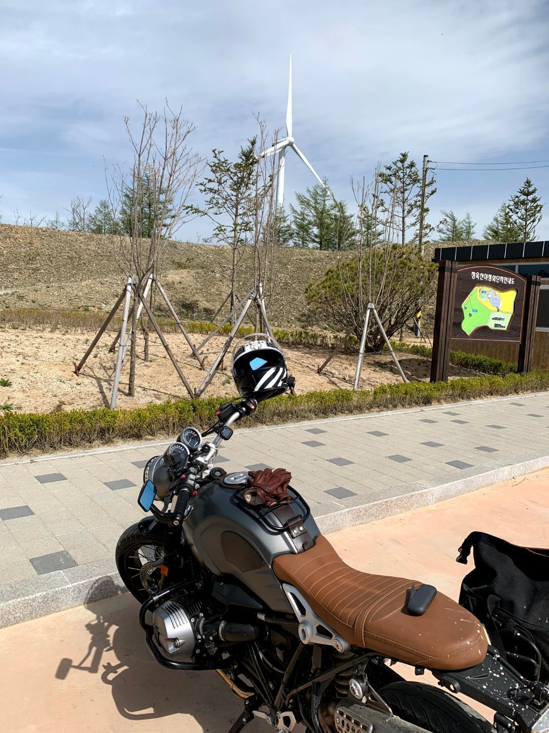 BMW R nine T 스크램블러 4