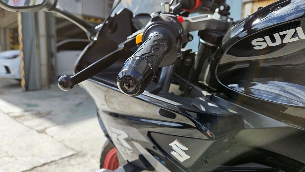 스즈키 GSX R 125 ABS 7