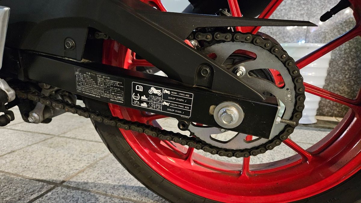 스즈키 GSX R 125 ABS 9