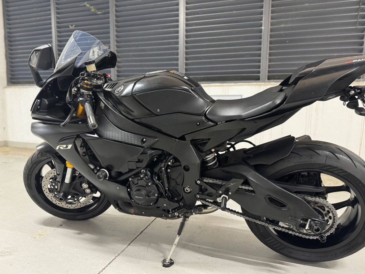 야마하 YZF R1 6