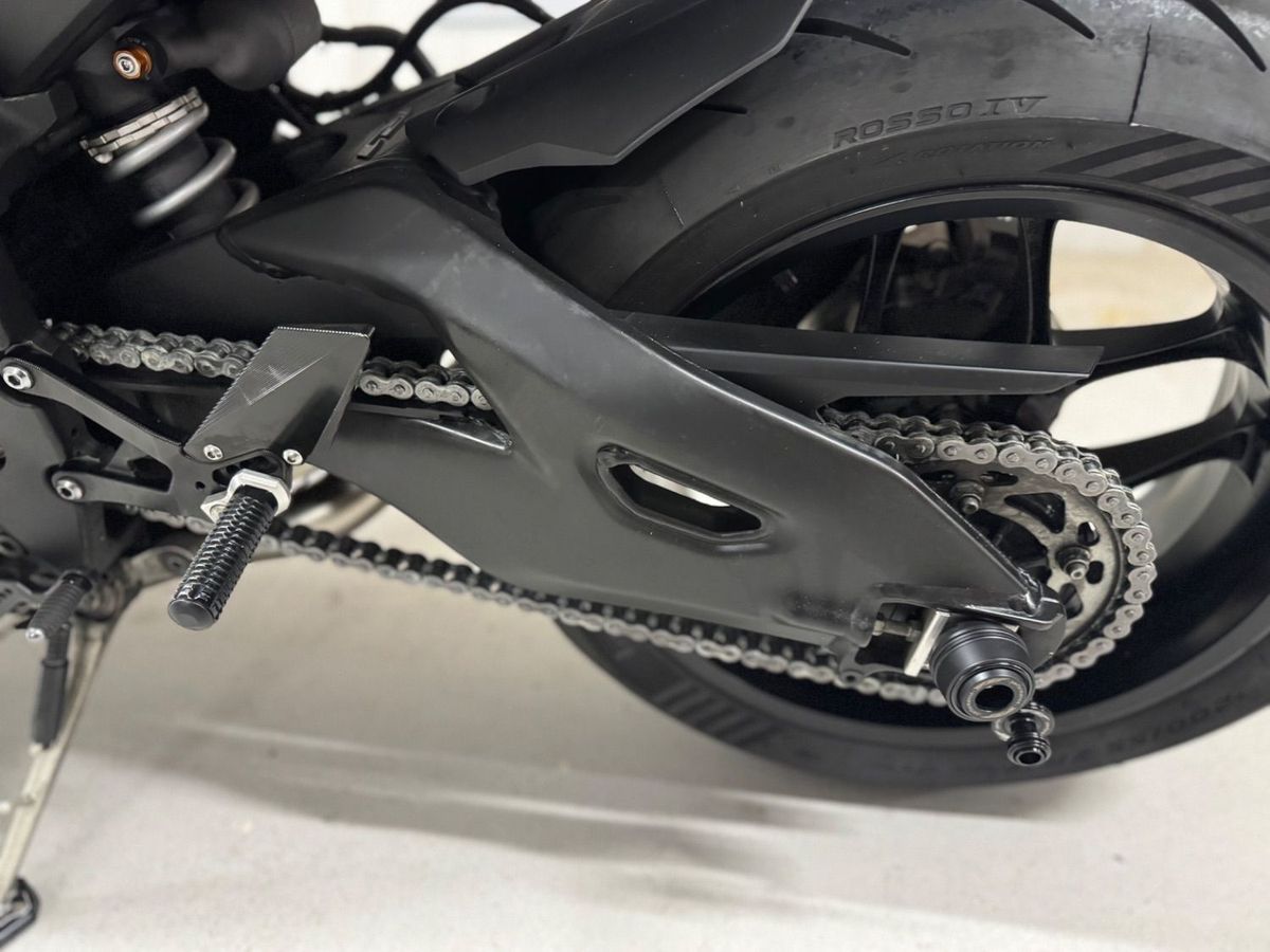 야마하 YZF R1 7