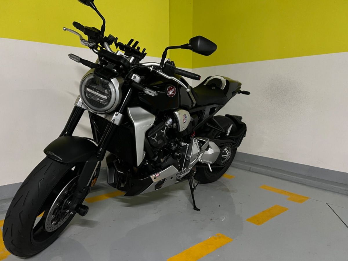 혼다 CB 1000 R 4