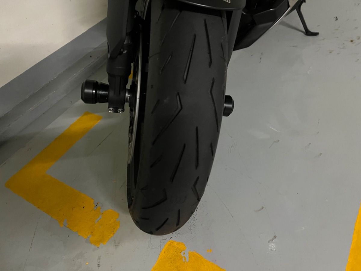 혼다 CB 1000 R thumb 2