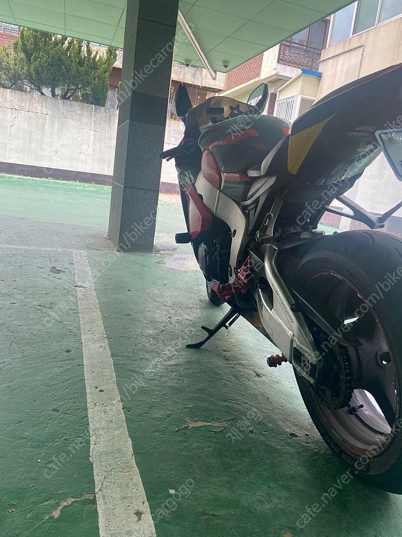혼다 CBR 1000 RR 5