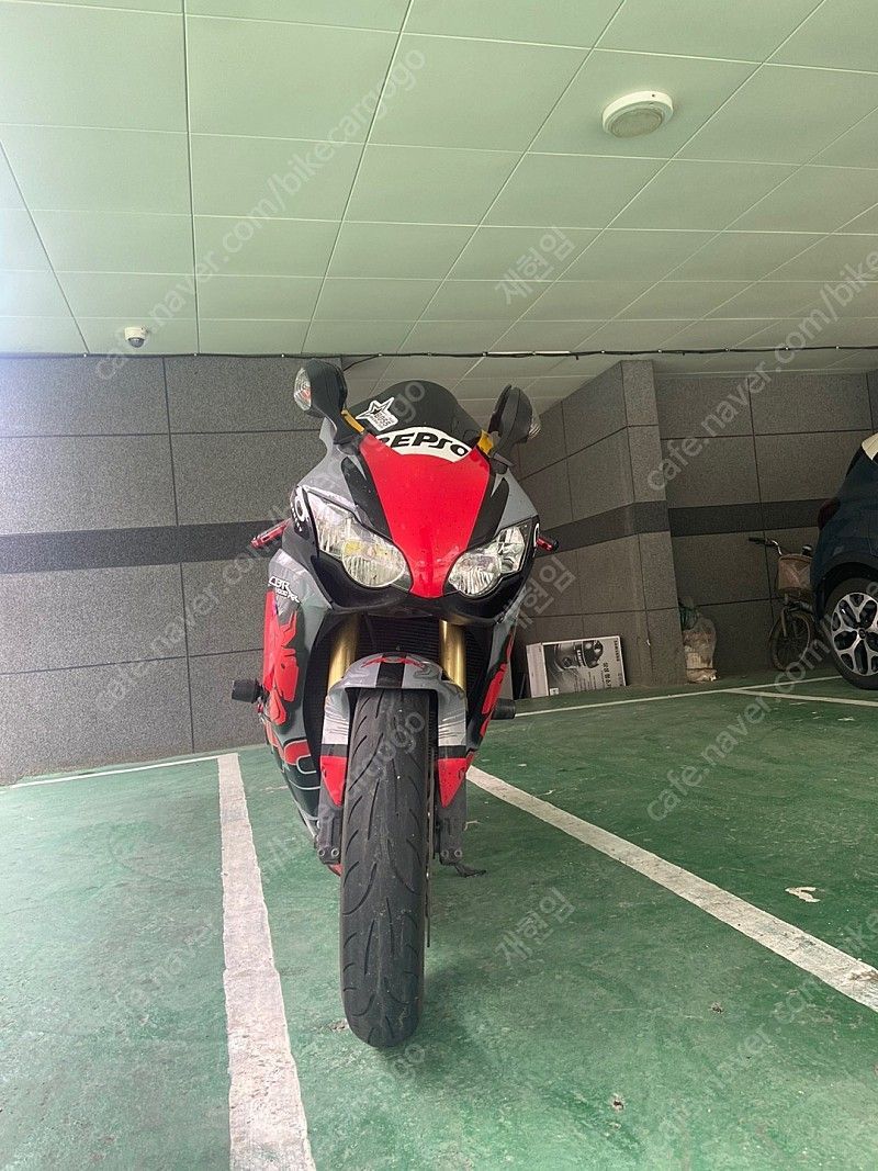 혼다 CBR 1000 RR main