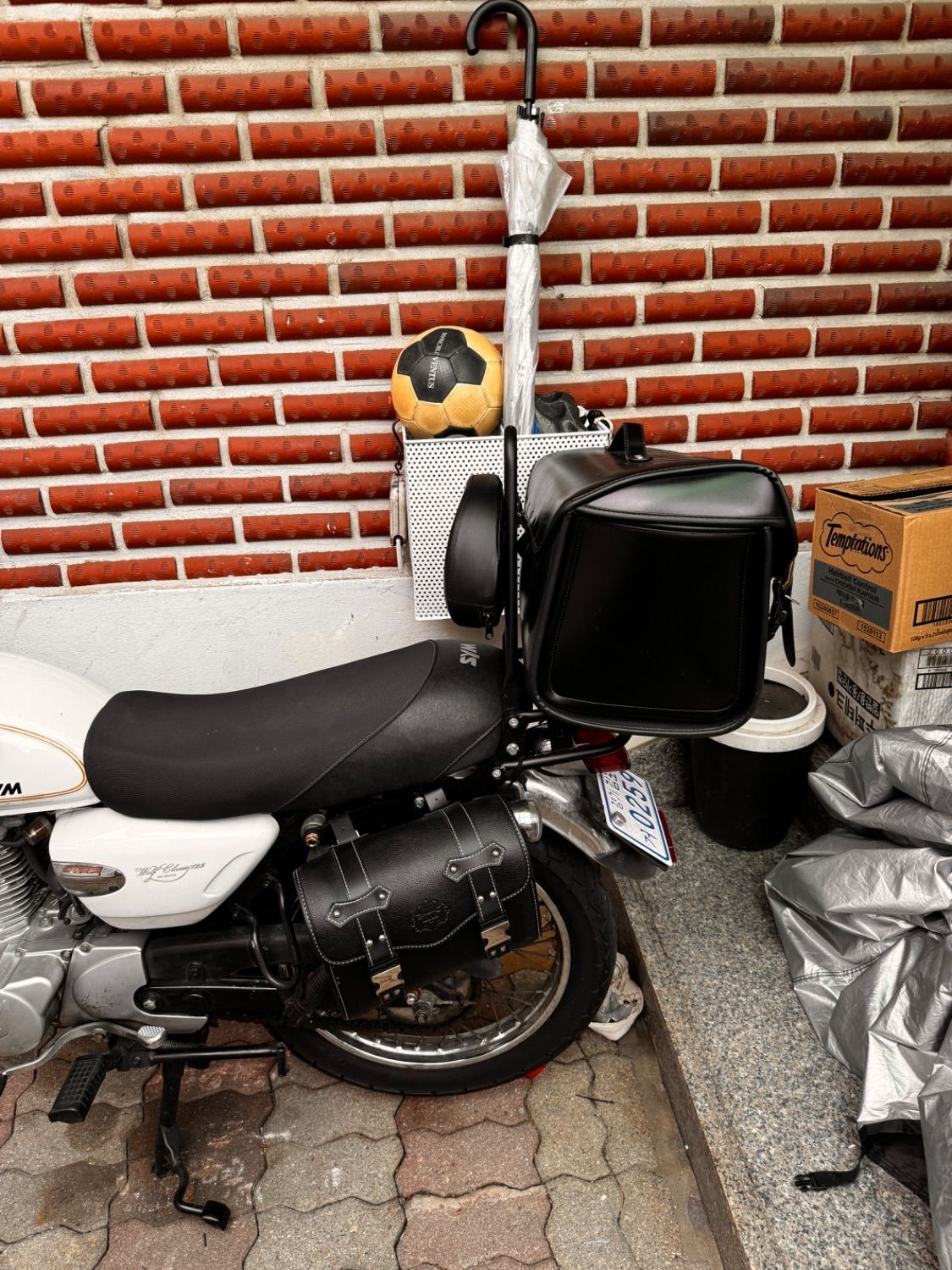 SYM 울프 125 more