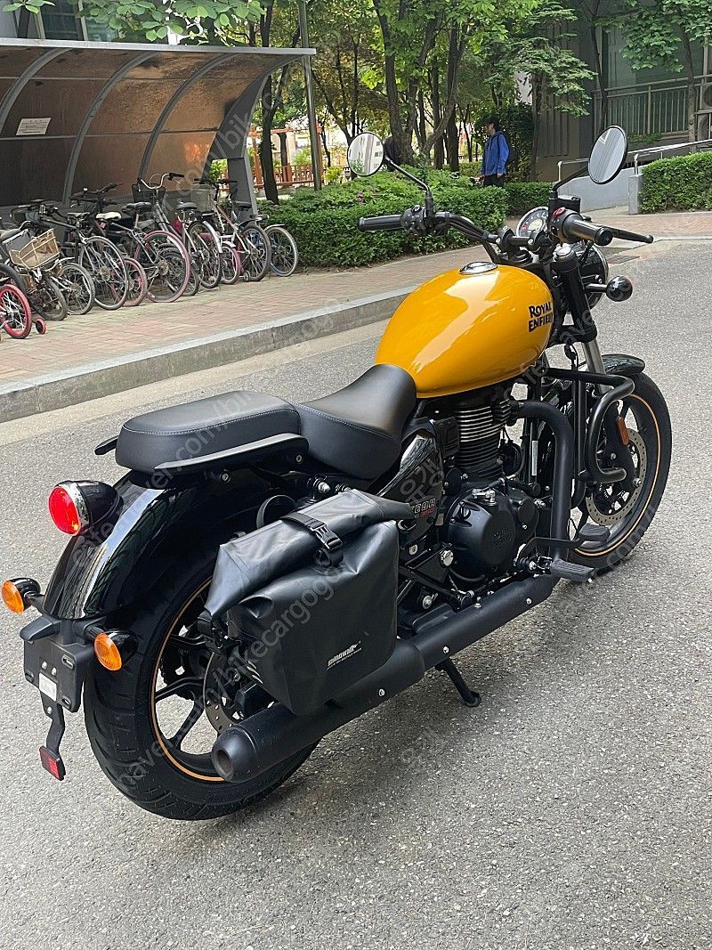 로얄엔필드 메테오 350 4
