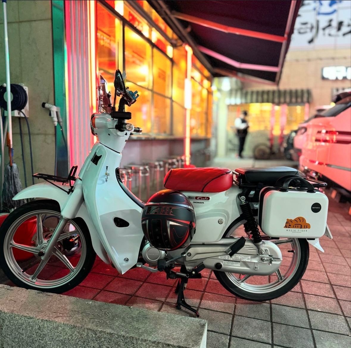 혼다 슈퍼 커브 110 main