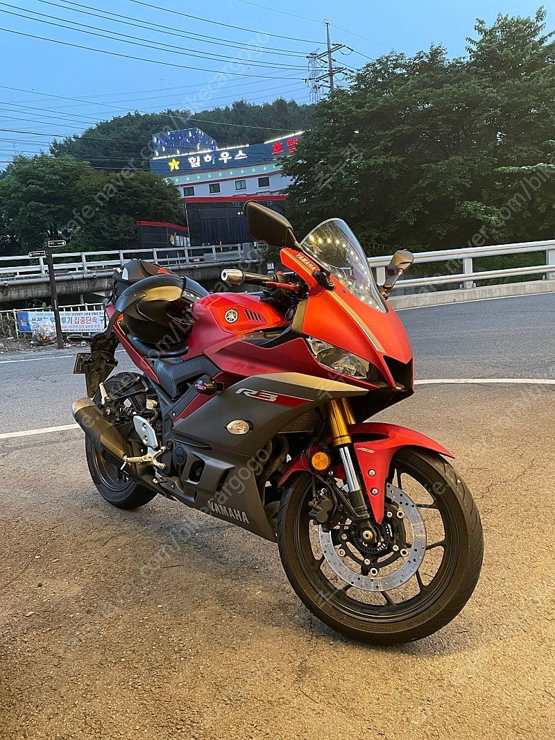 야마하 YZF R3 main
