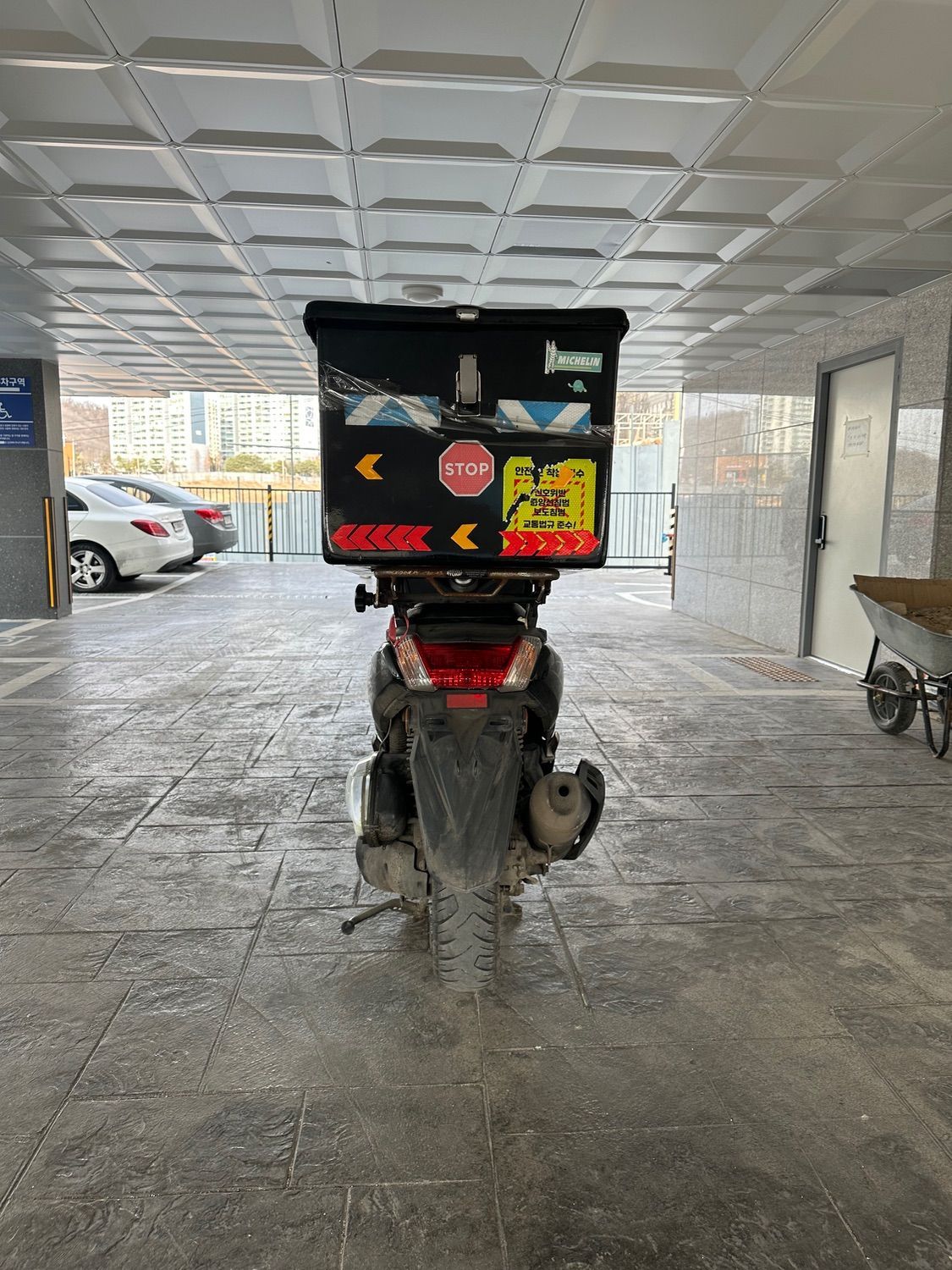 야마하 NMAX 125 5