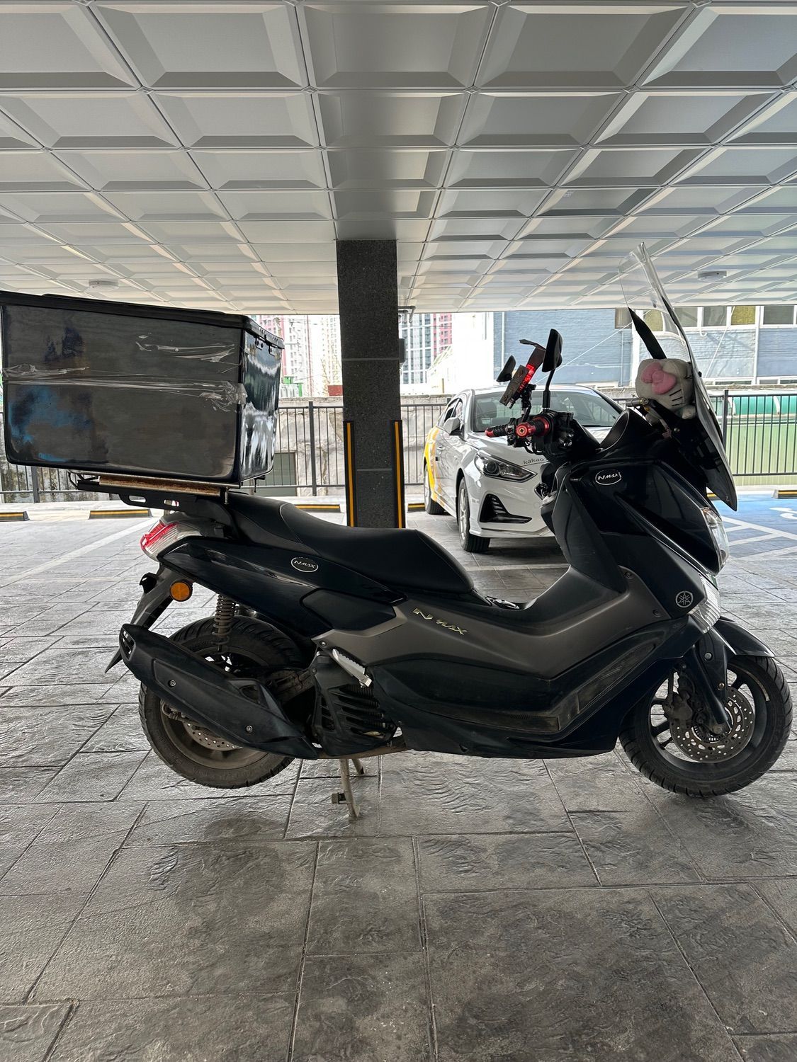 야마하 NMAX 125 7
