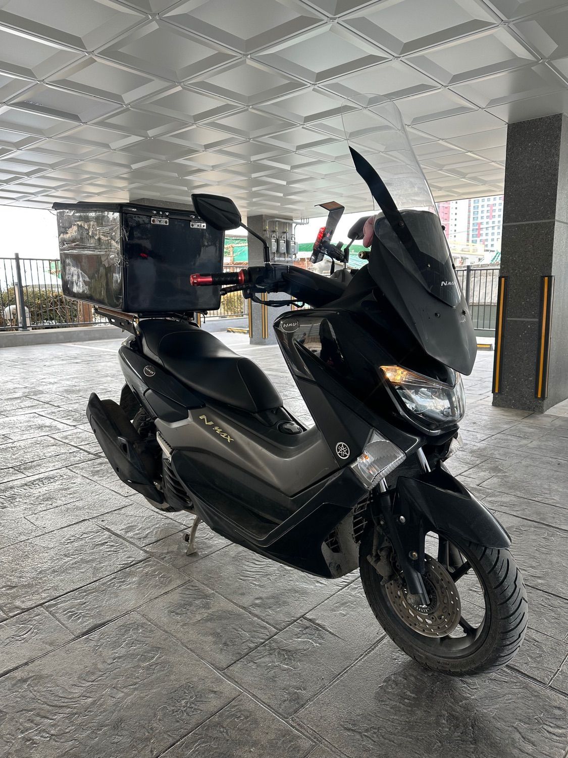 야마하 NMAX 125 8