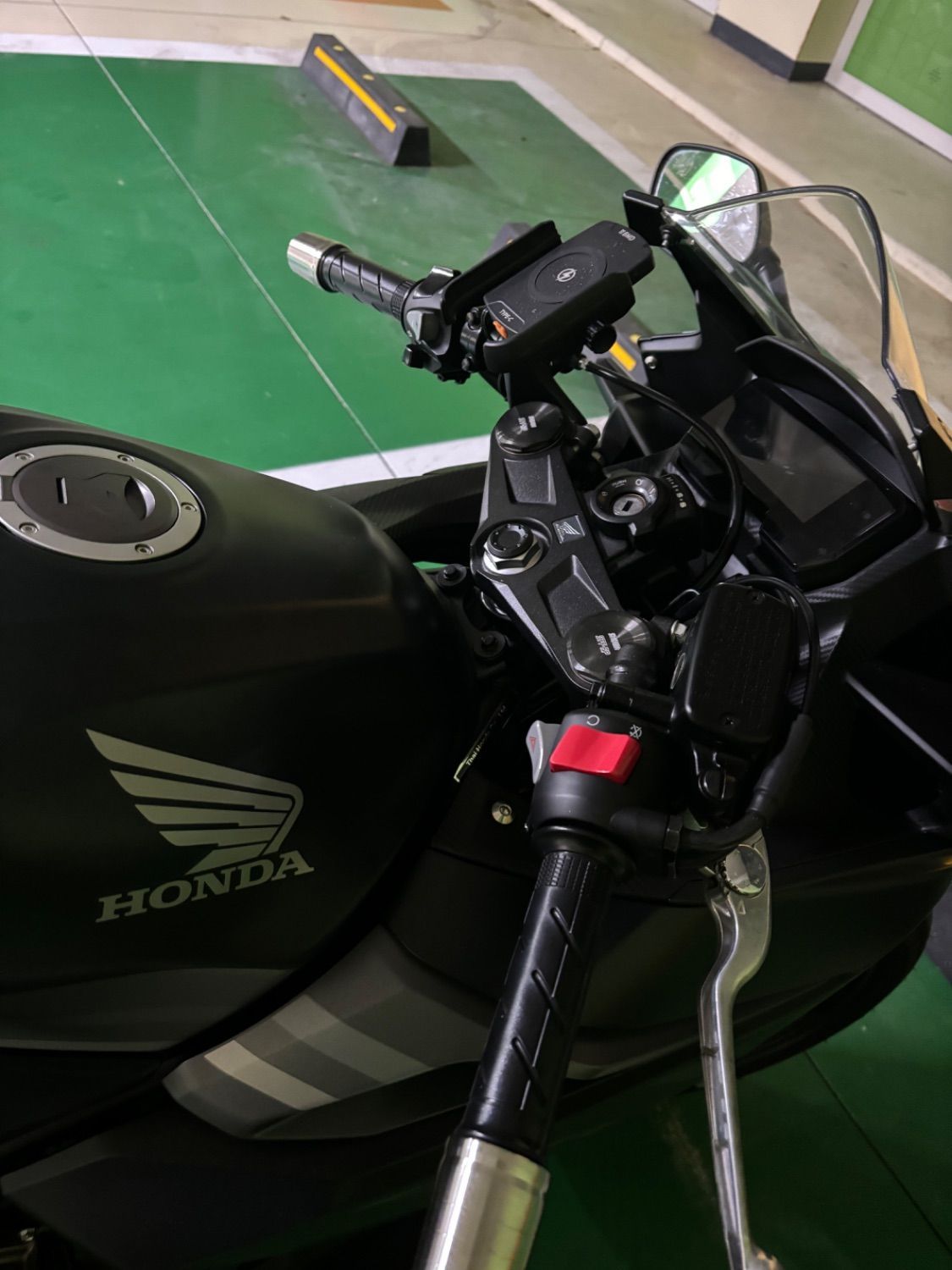 혼다 CBR 500 R 8