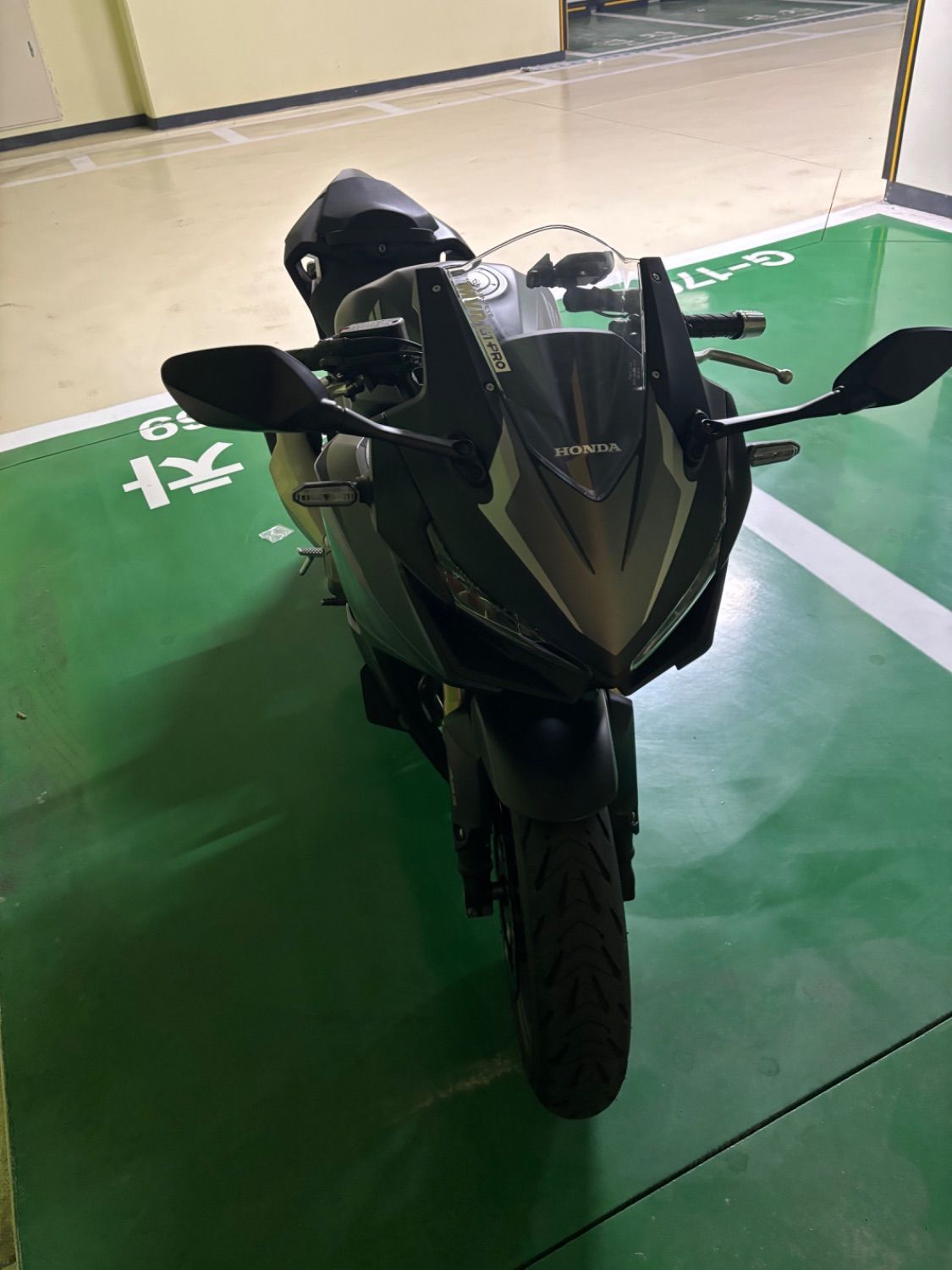 혼다 CBR 500 R main