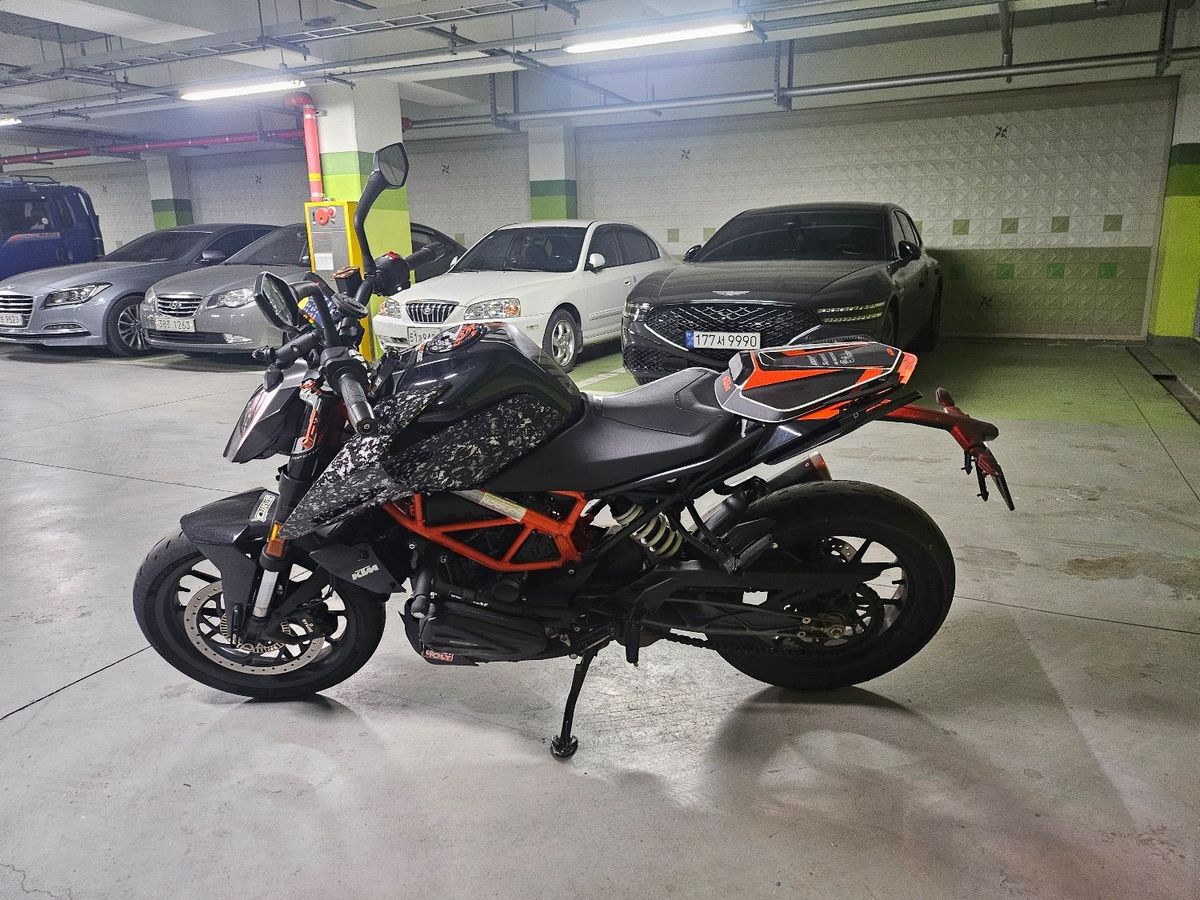 KTM 390 듀크 5