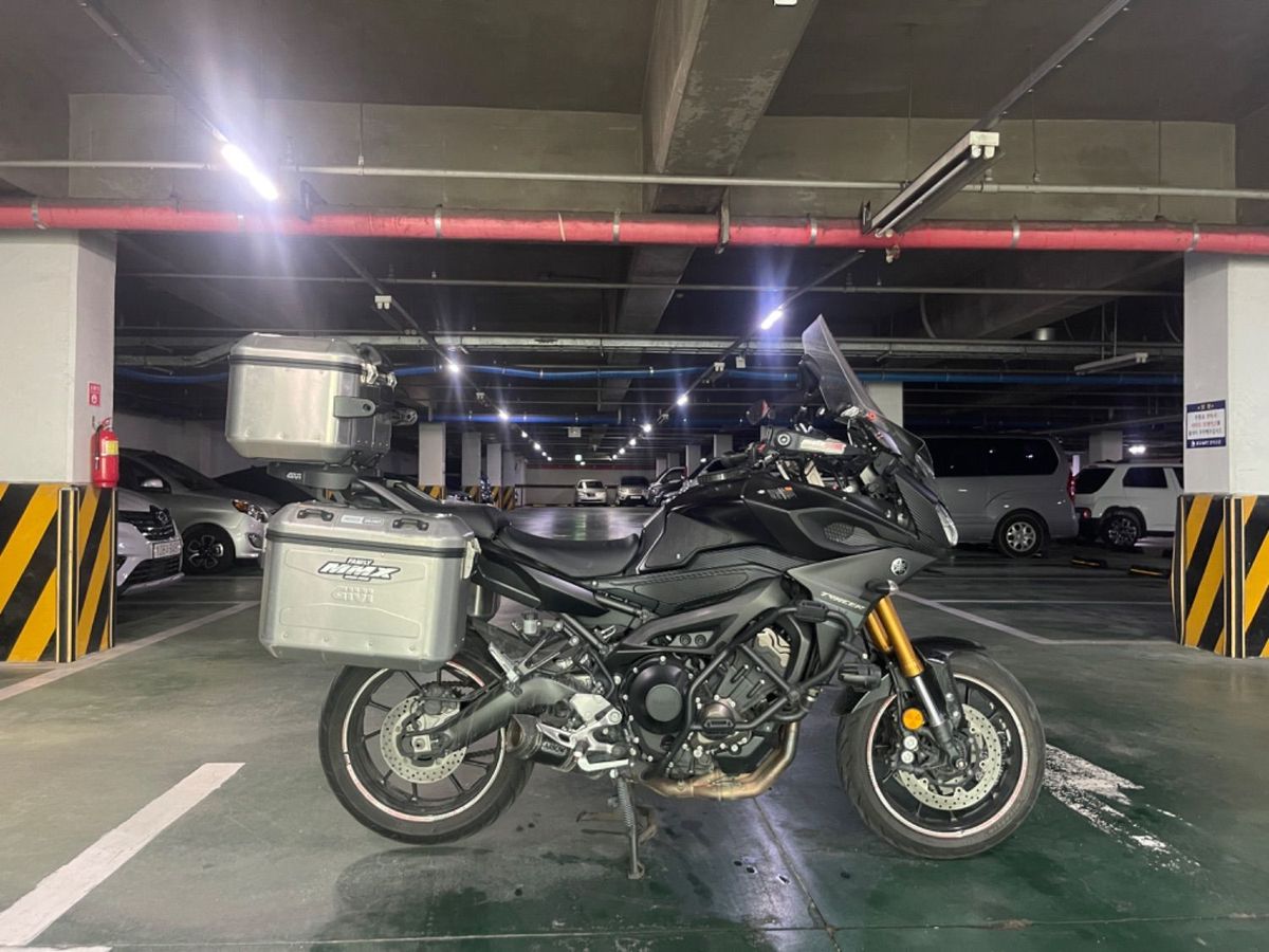 야마하 MT 09 트레이서 main