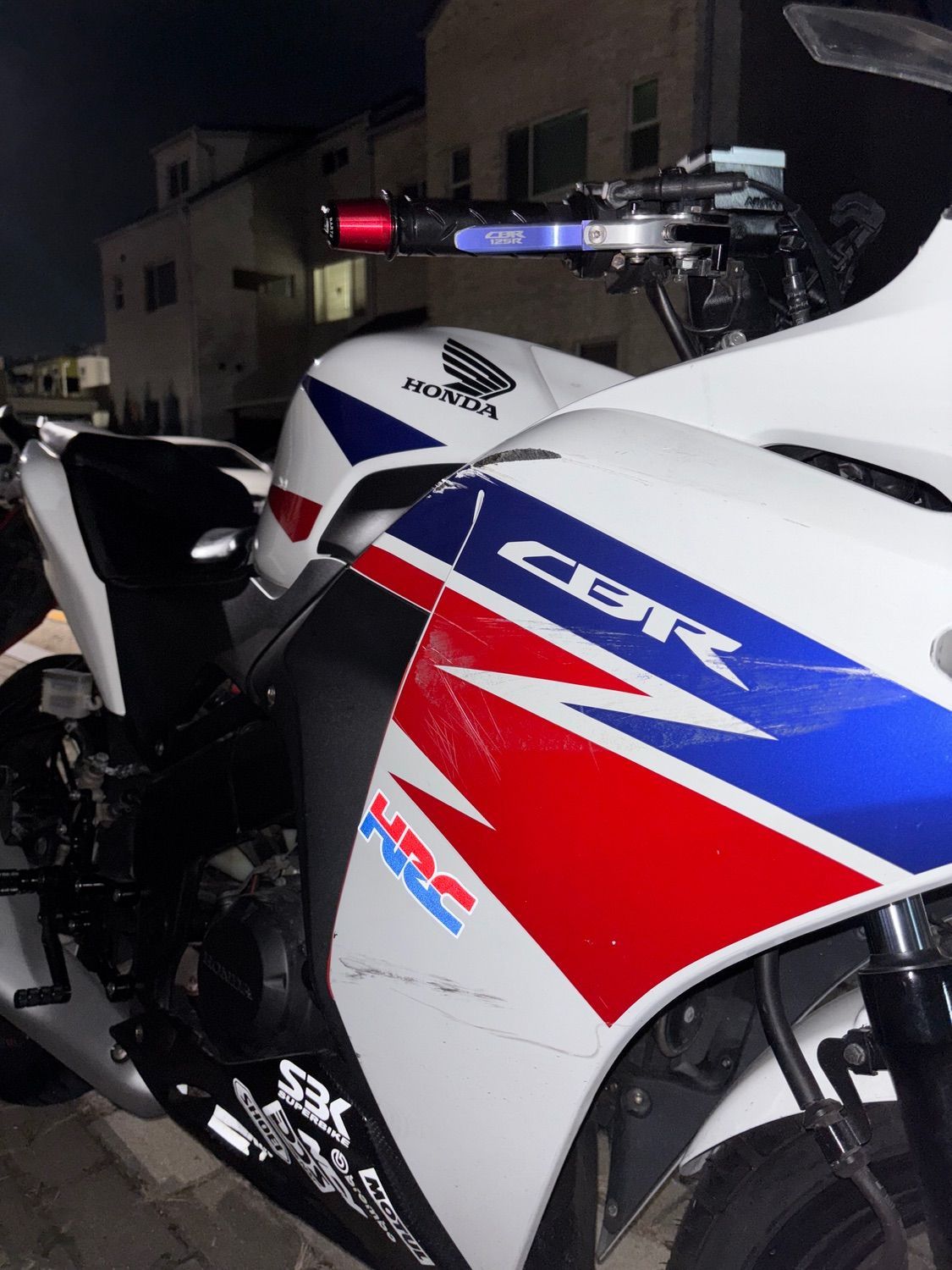 혼다 CBR 125 R 4