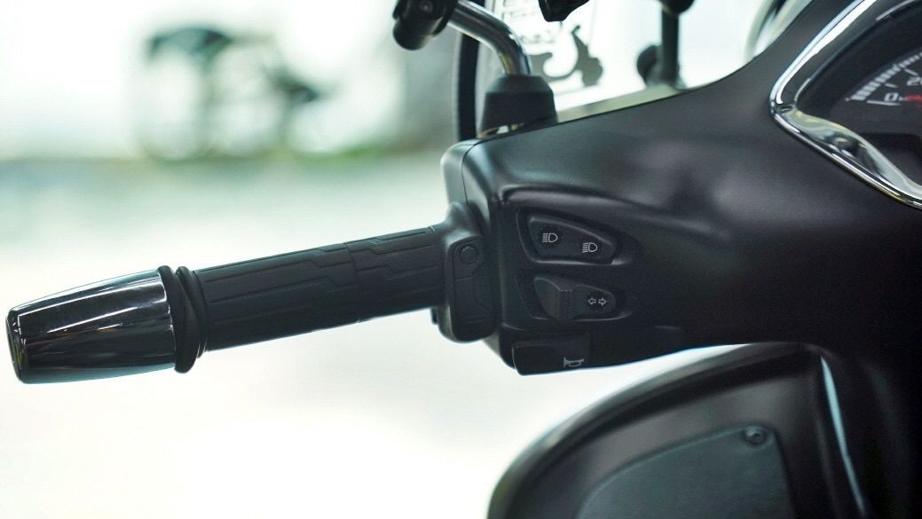 베스파 GTS 300 슈퍼스포츠 10
