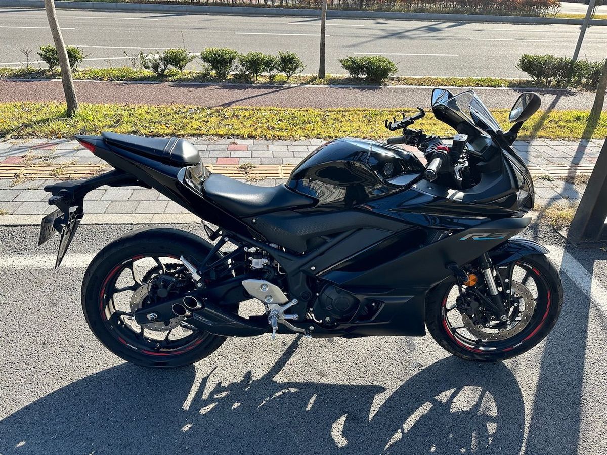야마하 YZF R3 main