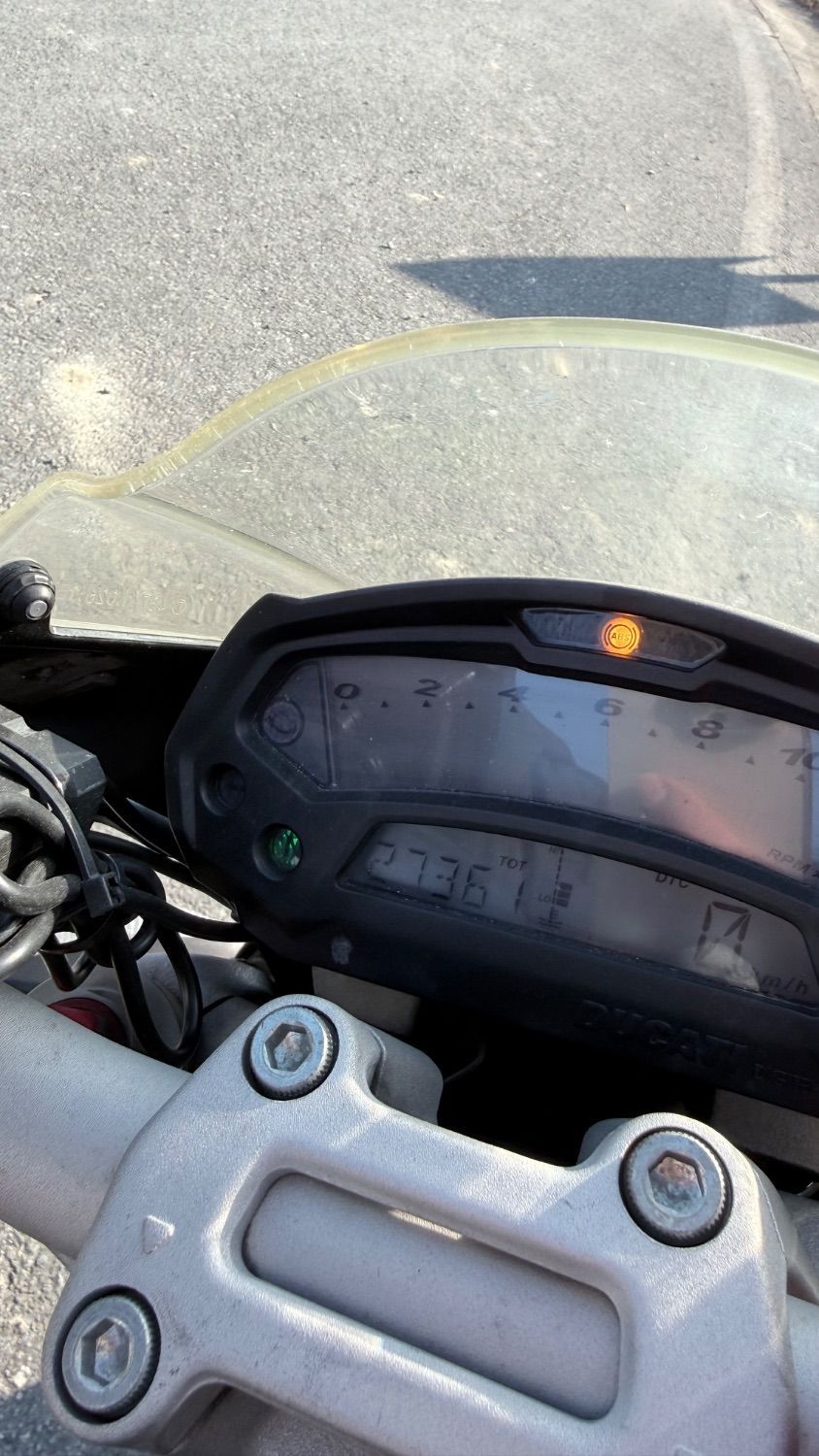 두카티 몬스터 1100 EVO 7