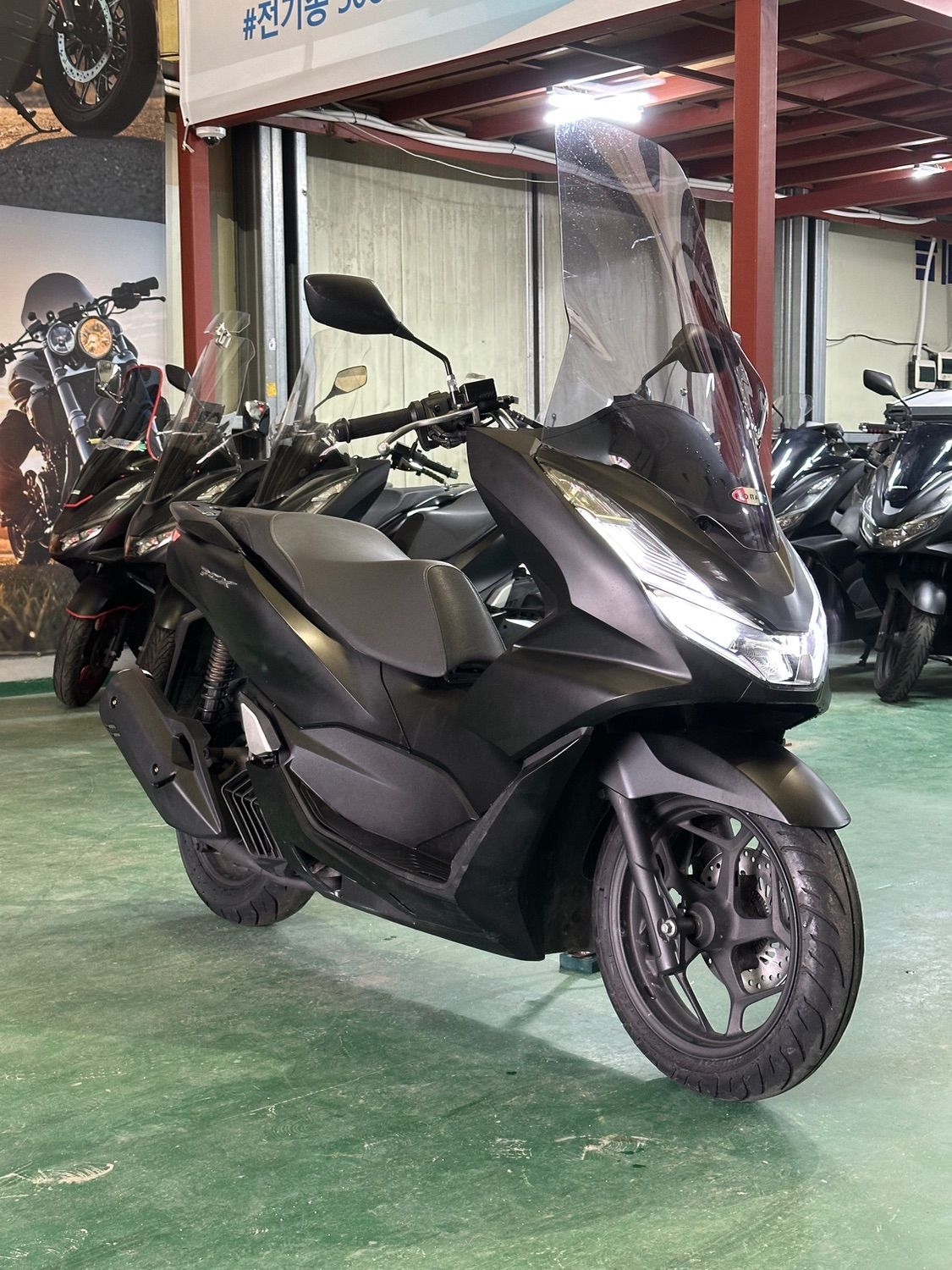 혼다 PCX 125 main
