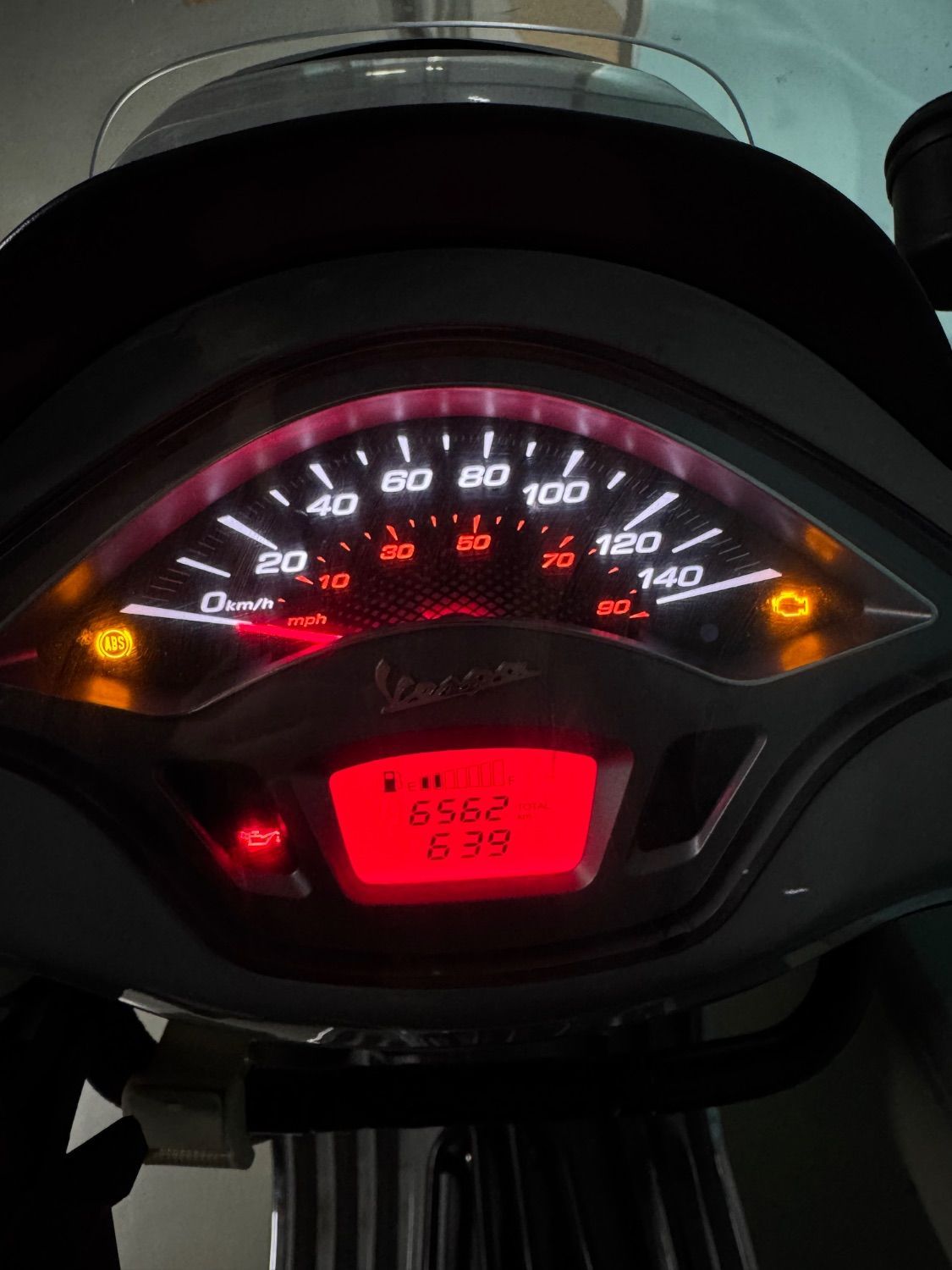 베스파 스프린트 125 main