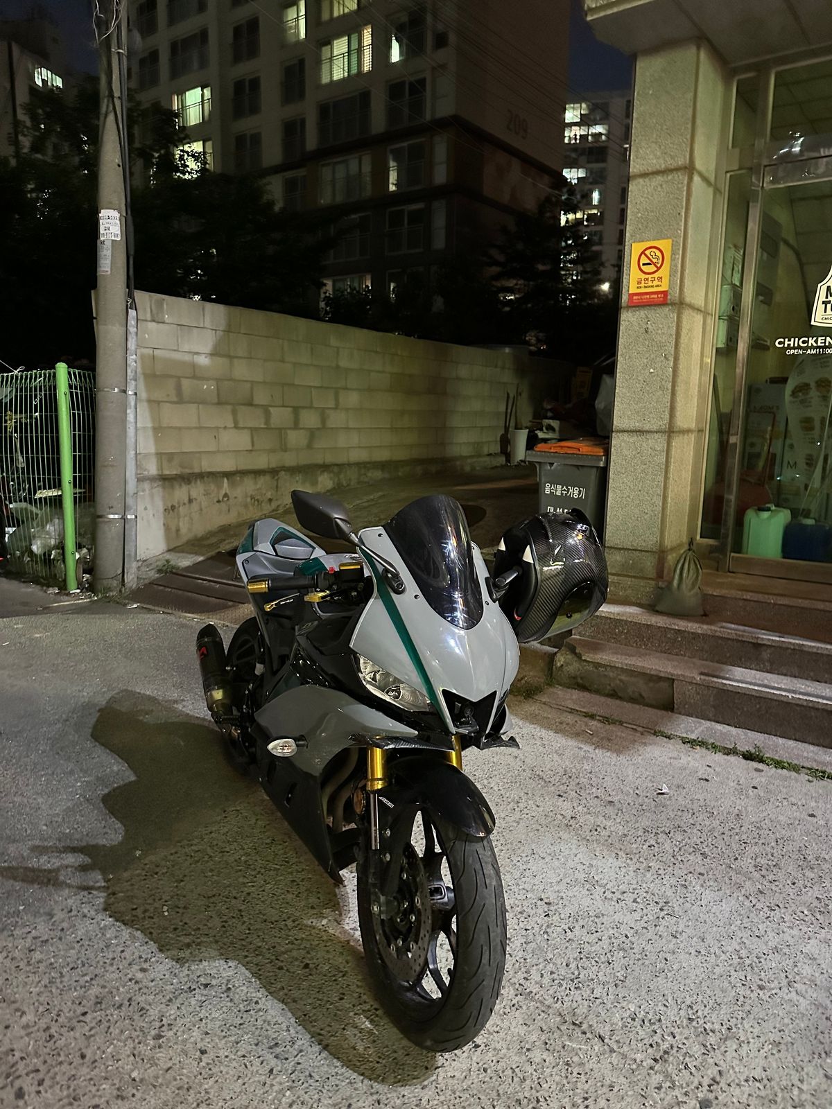 야마하 YZF R3 main