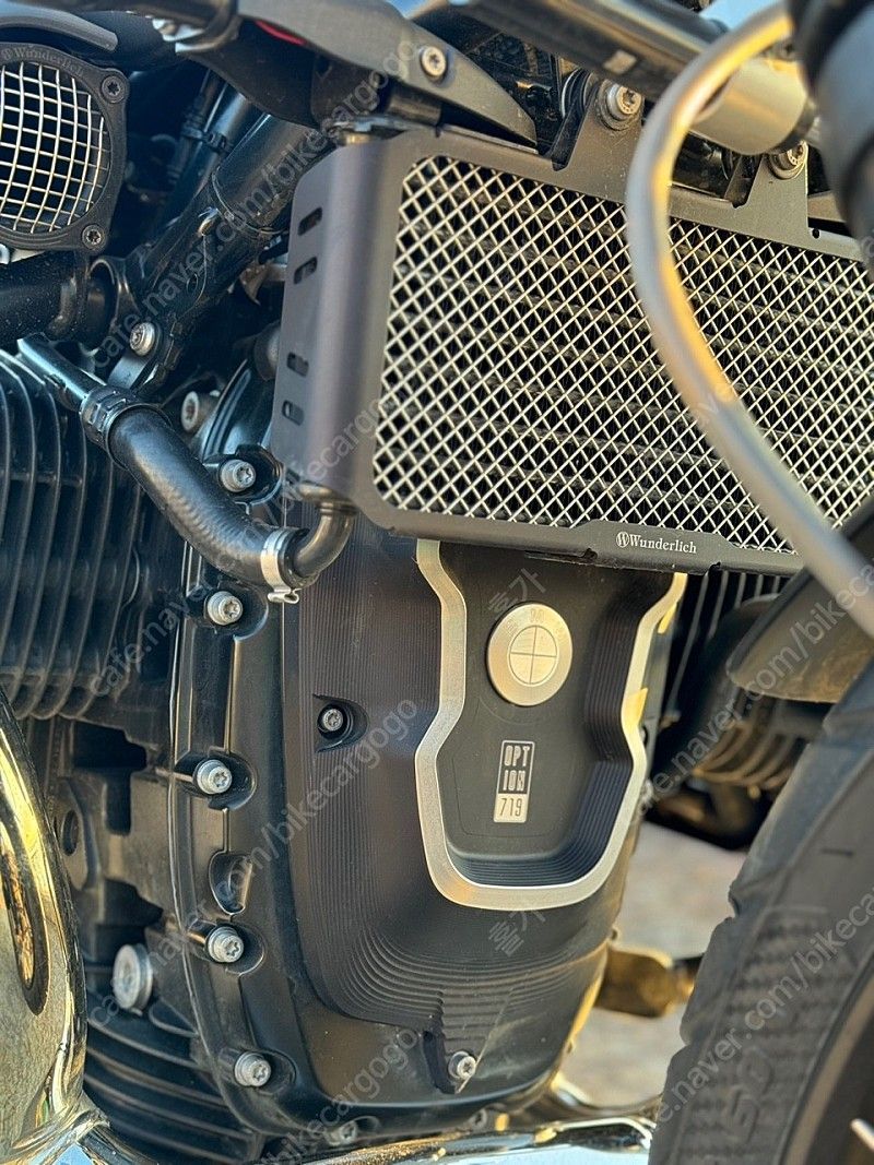 BMW R nine T 스크램블러 more