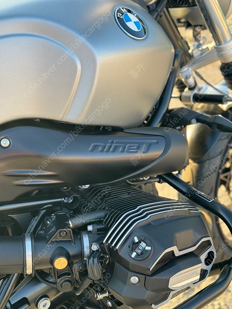 BMW R nine T 스크램블러 thumb 2