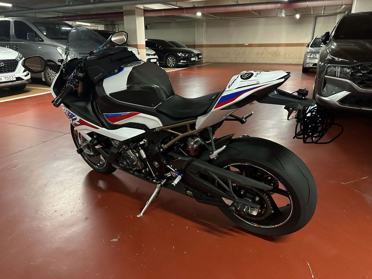 BMW S 1000 RR thumb 2