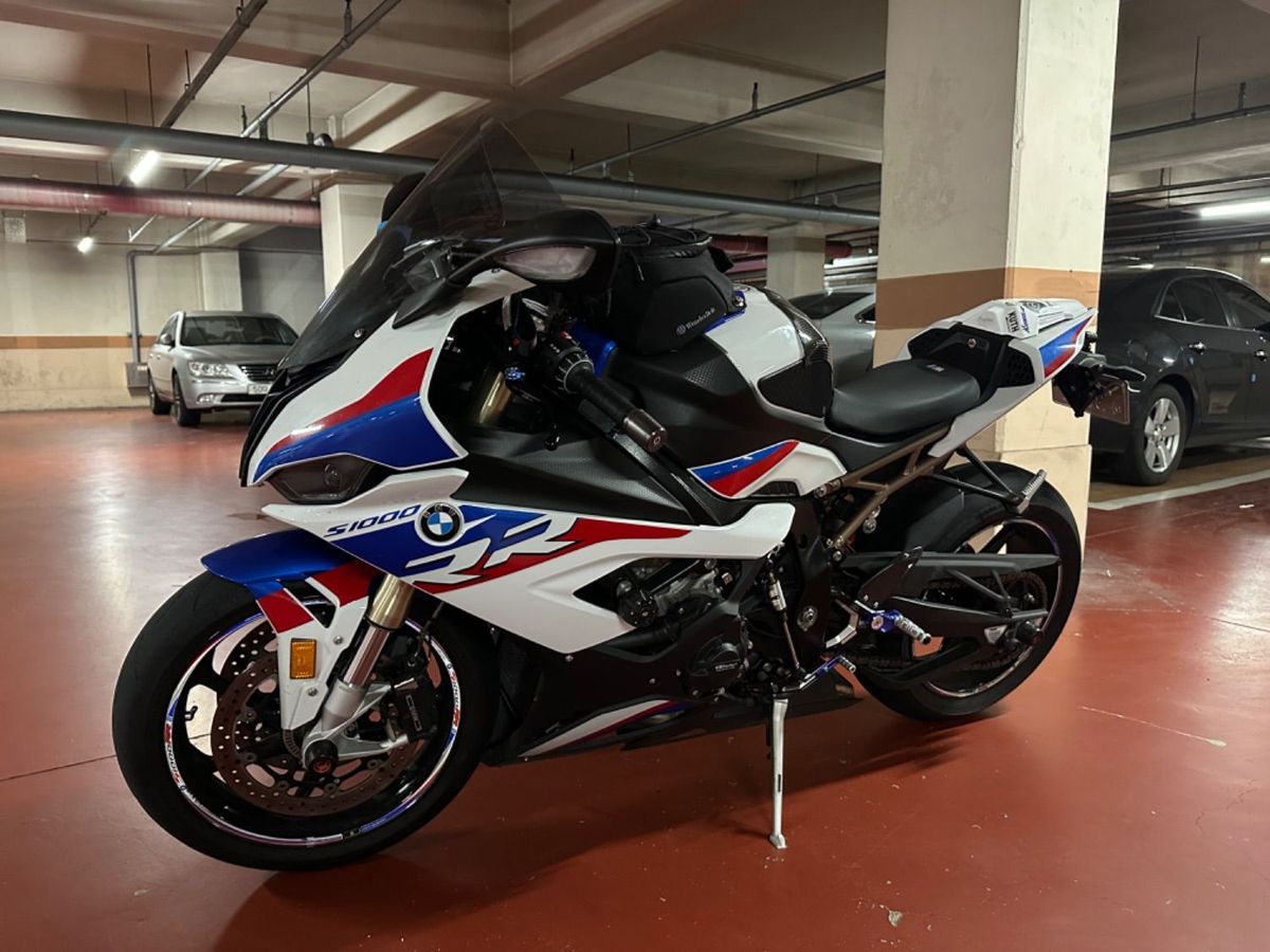 BMW S 1000 RR main